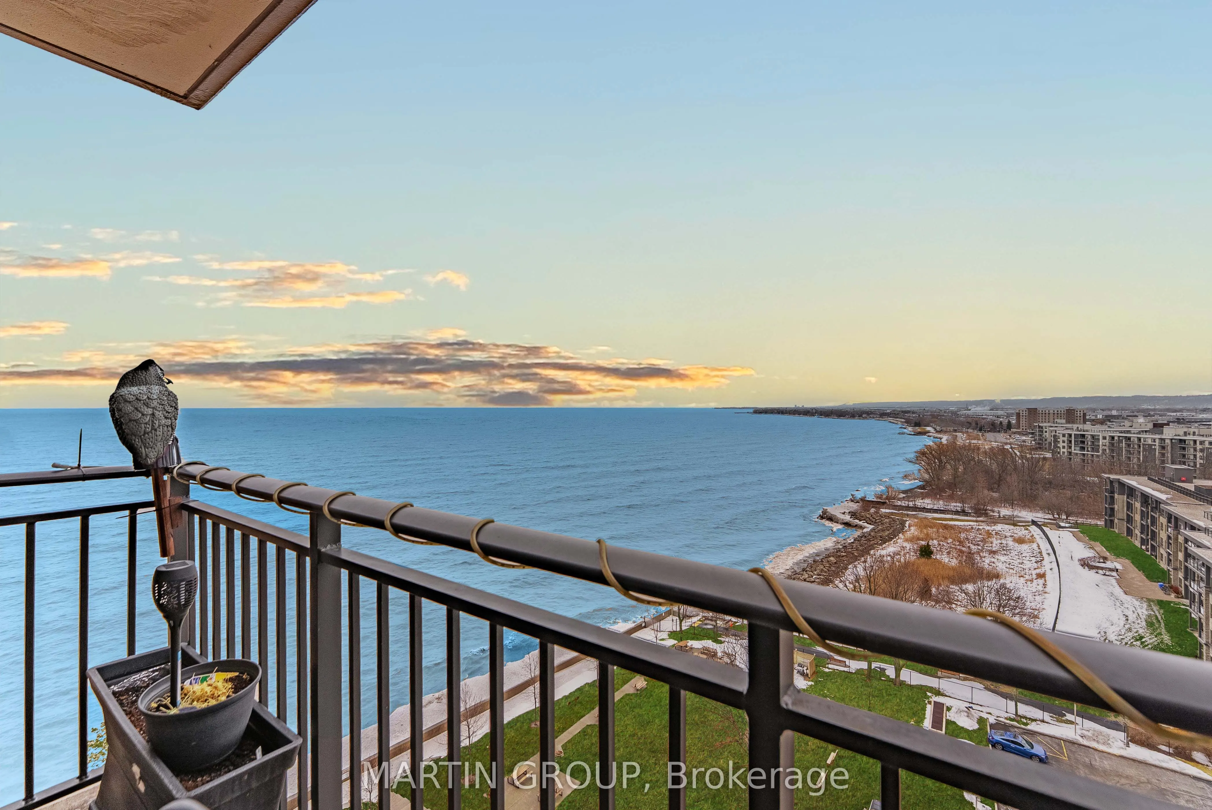 500 Green Road #1406