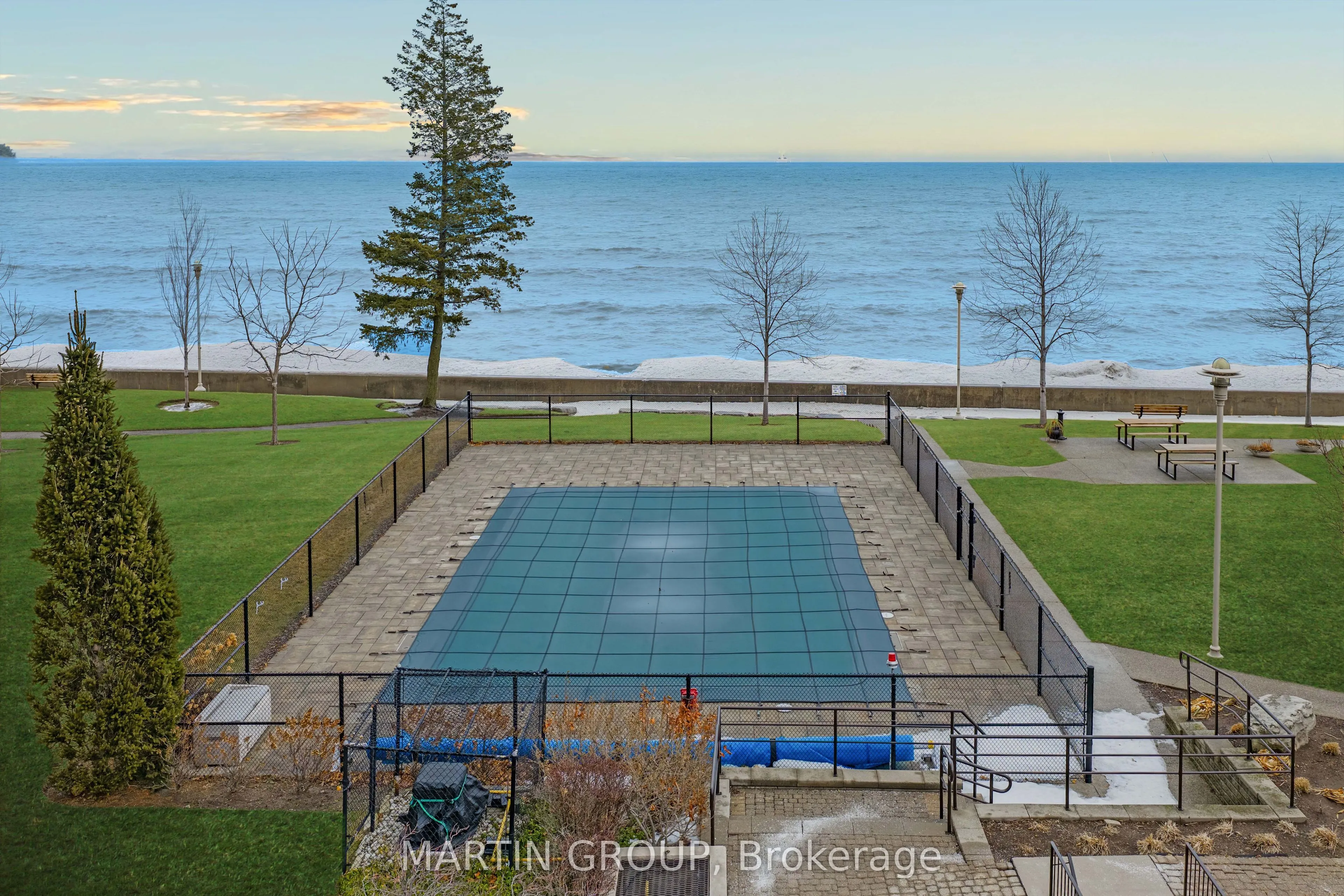 500 Green Road #1406