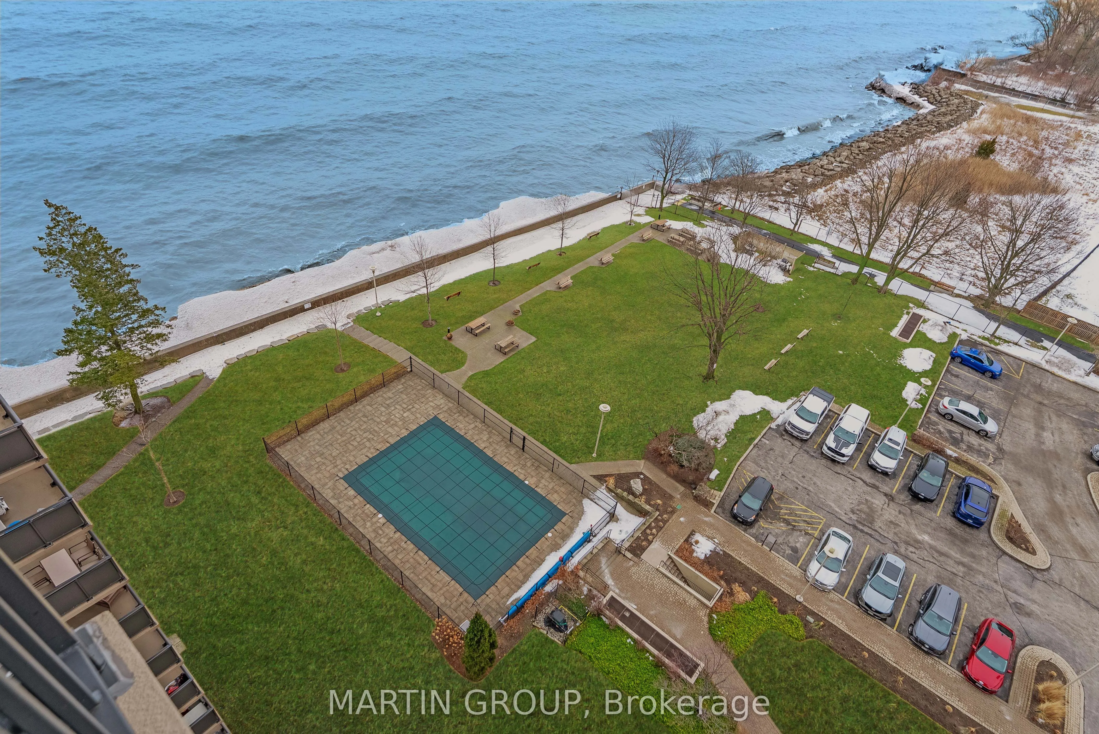 500 Green Road #1406
