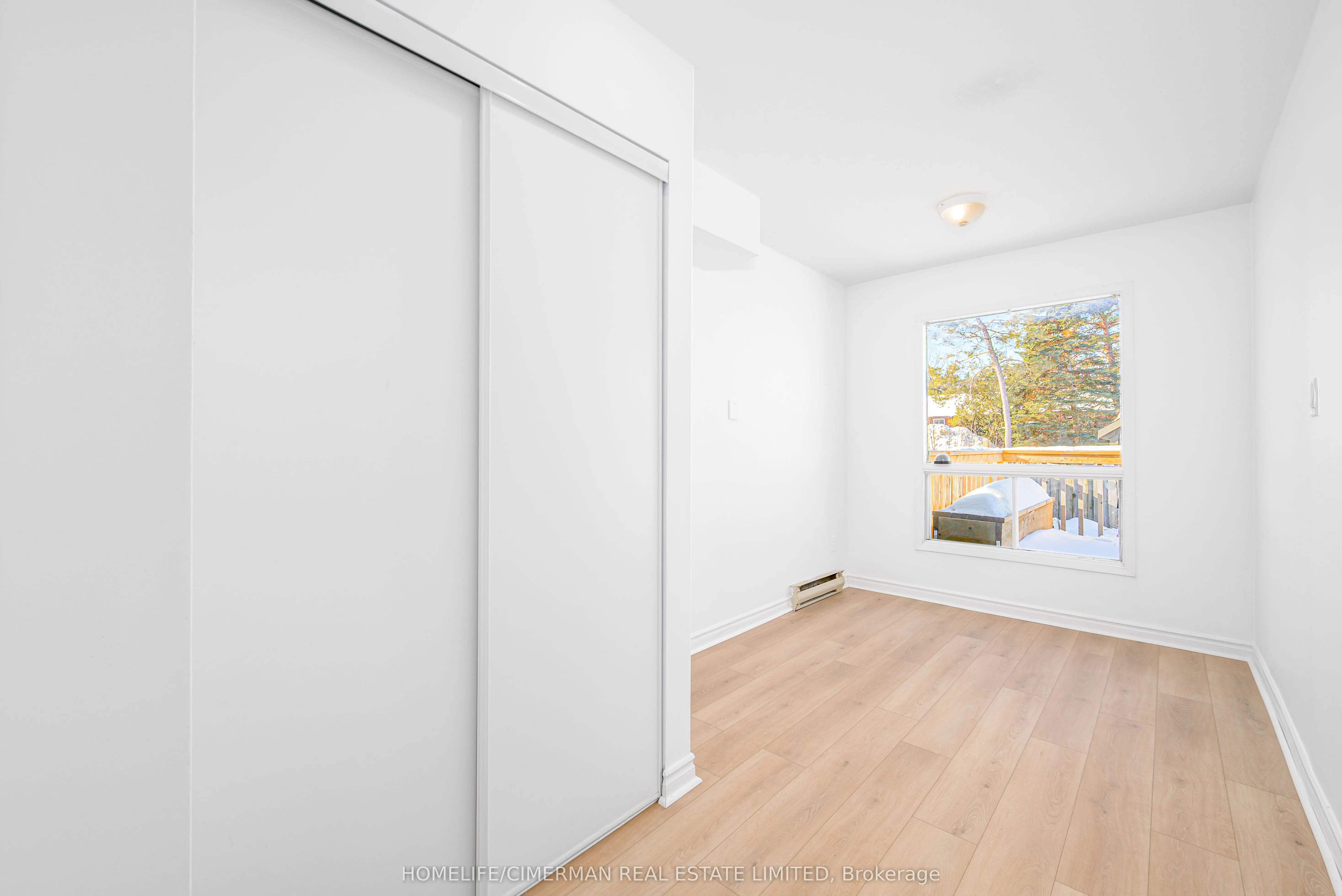 123 Albert Street S