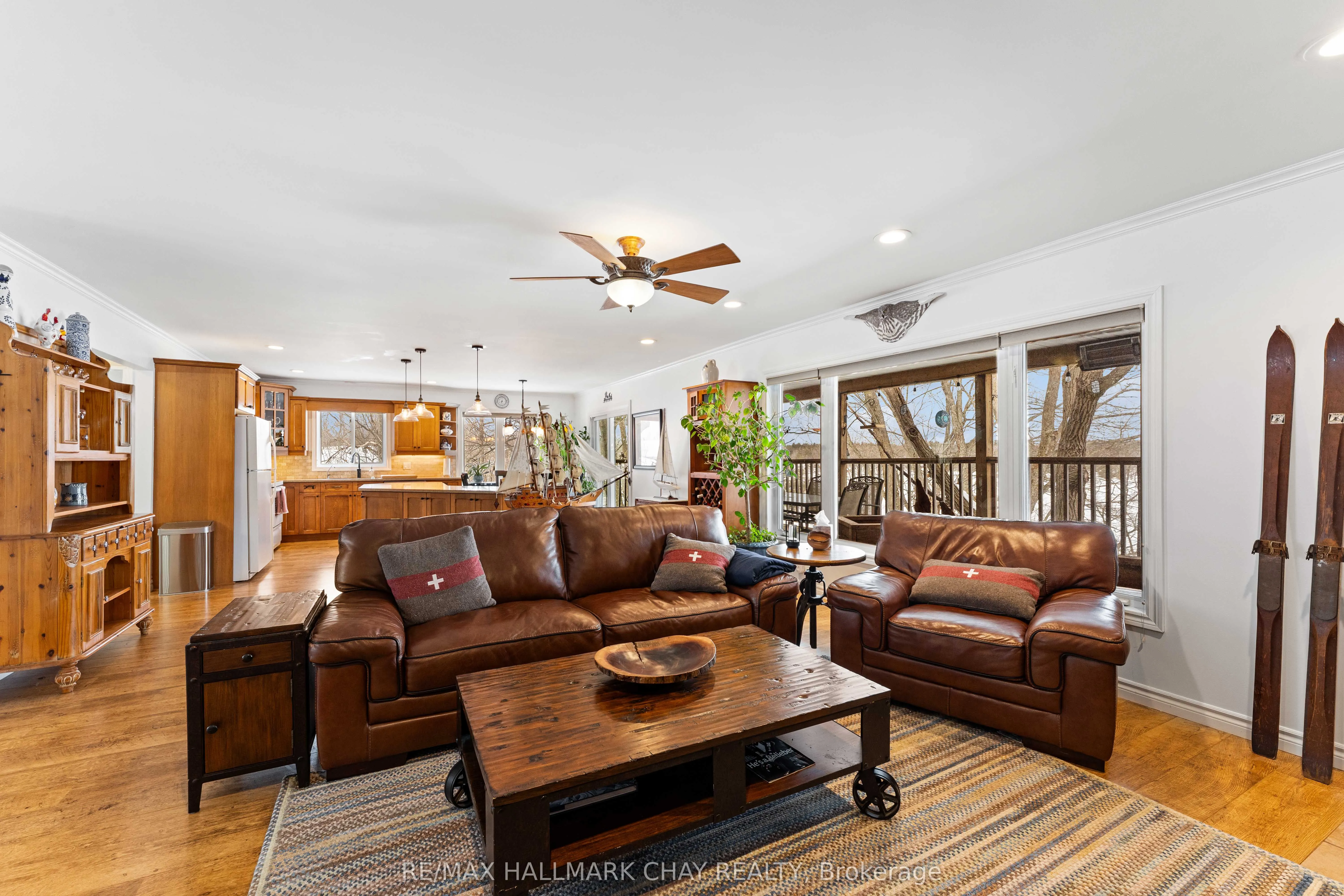 137 Pickerel Point Road