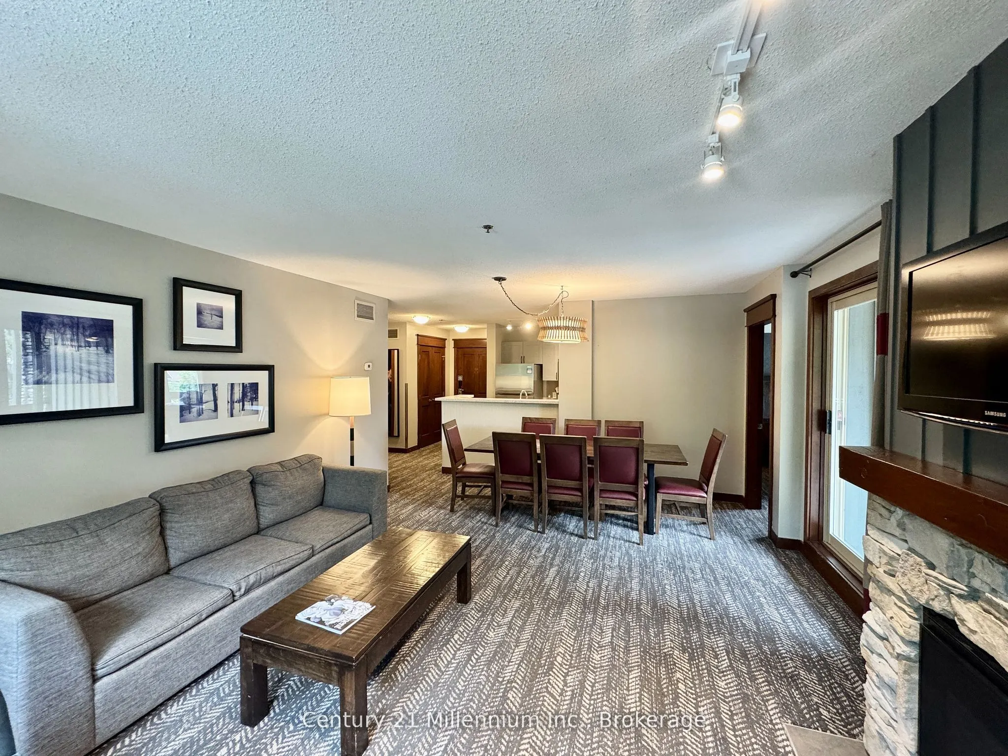 152 Jozo Weider Boulevard #201