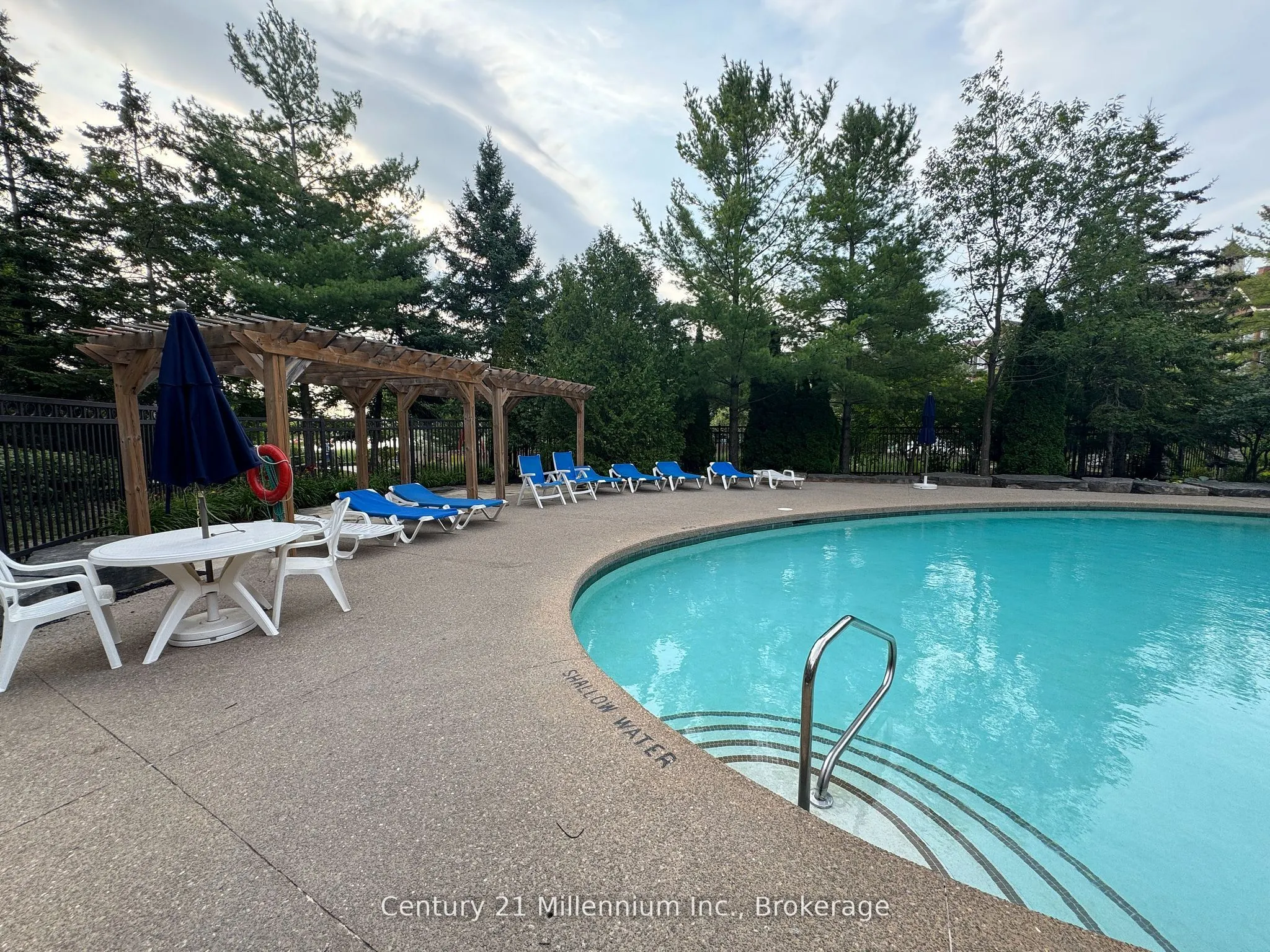 152 Jozo Weider Boulevard #201