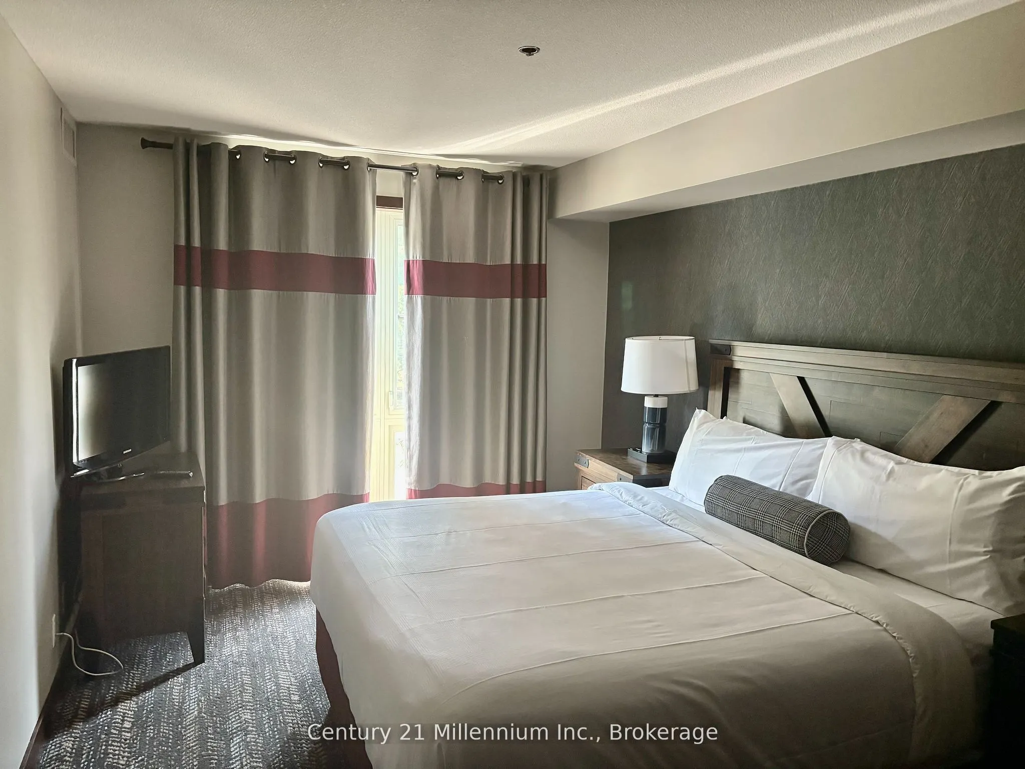 152 Jozo Weider Boulevard #201