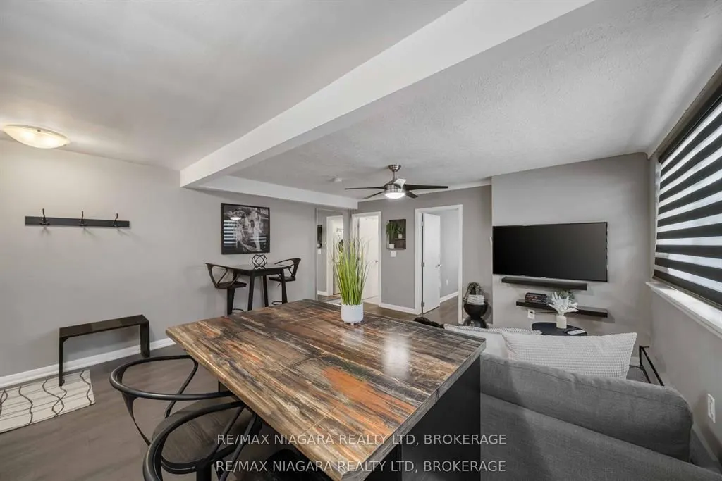 4538 Huron Street #8
