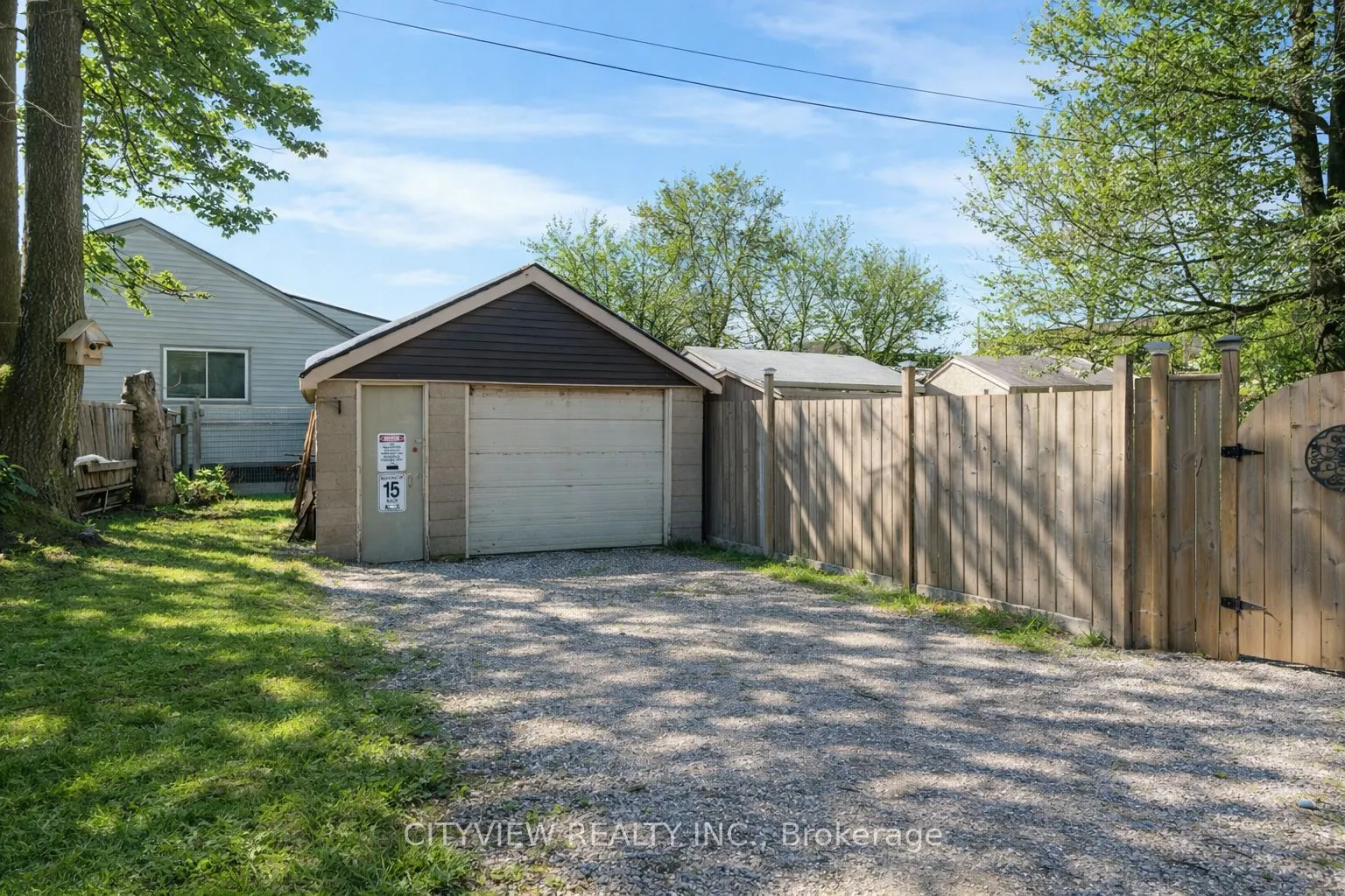 382 Beach Road