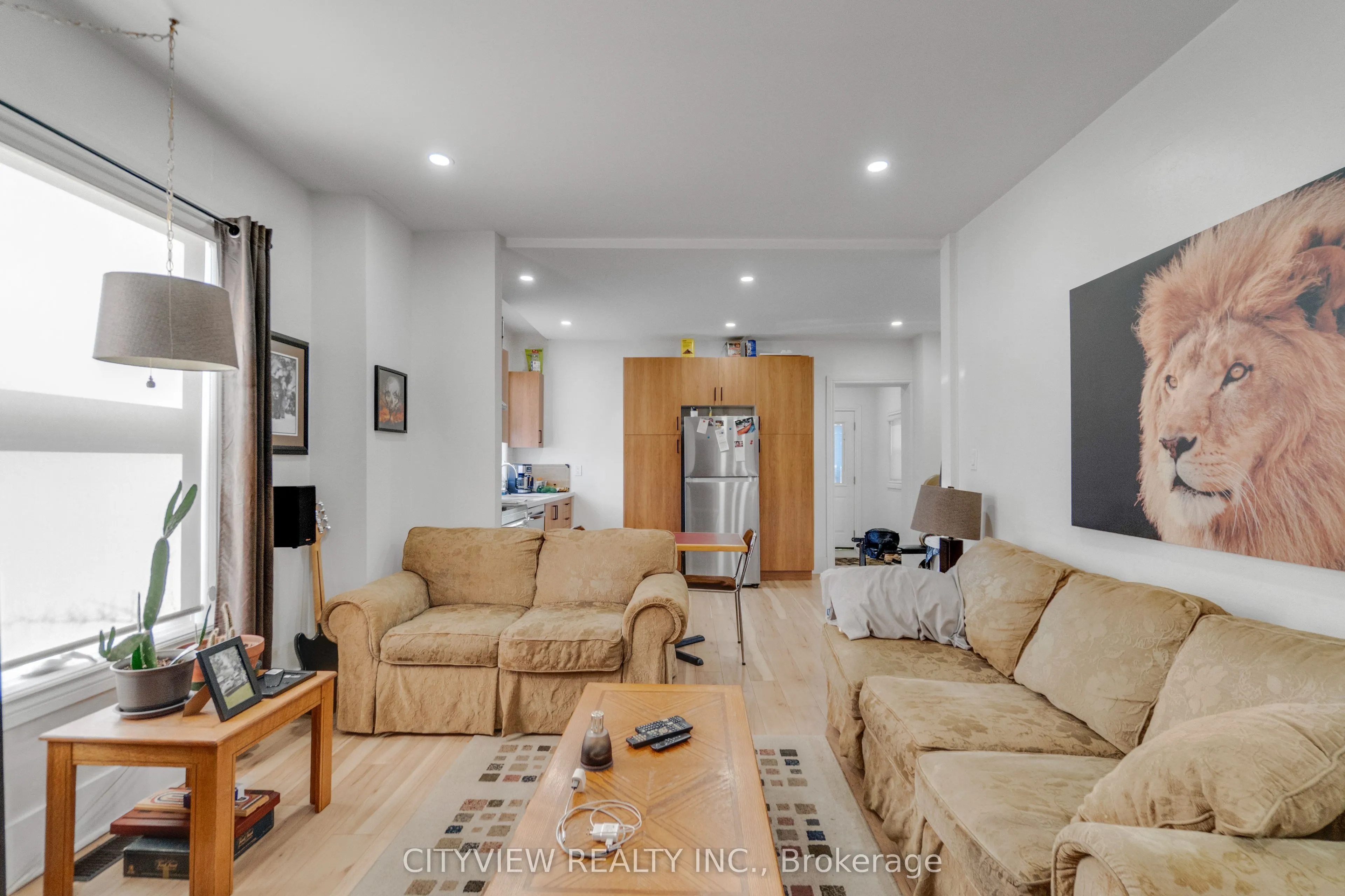 382 Beach Road