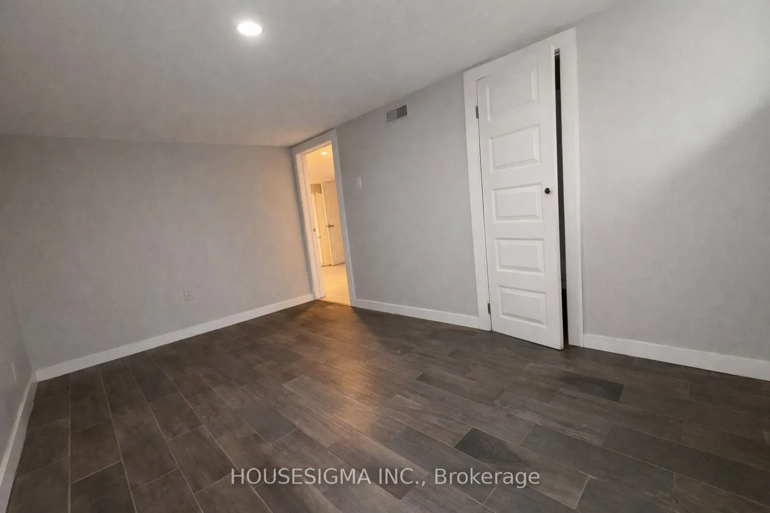 1227 Trafalgar Street