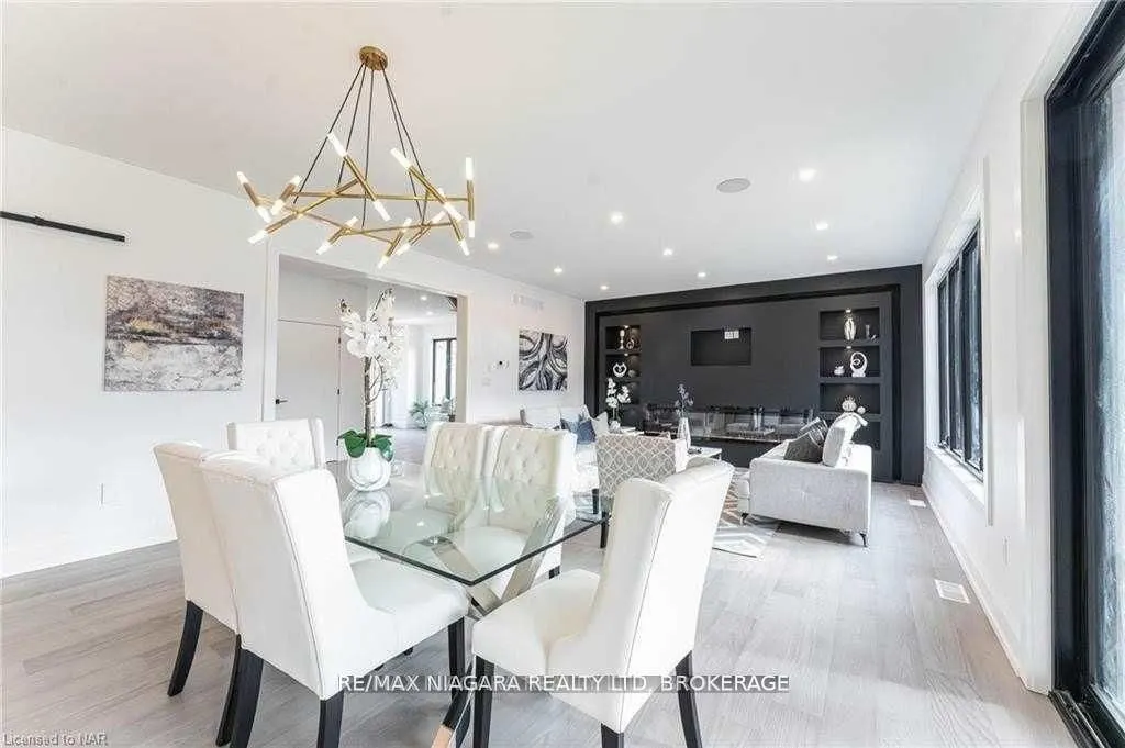 2782 Canadiana Court