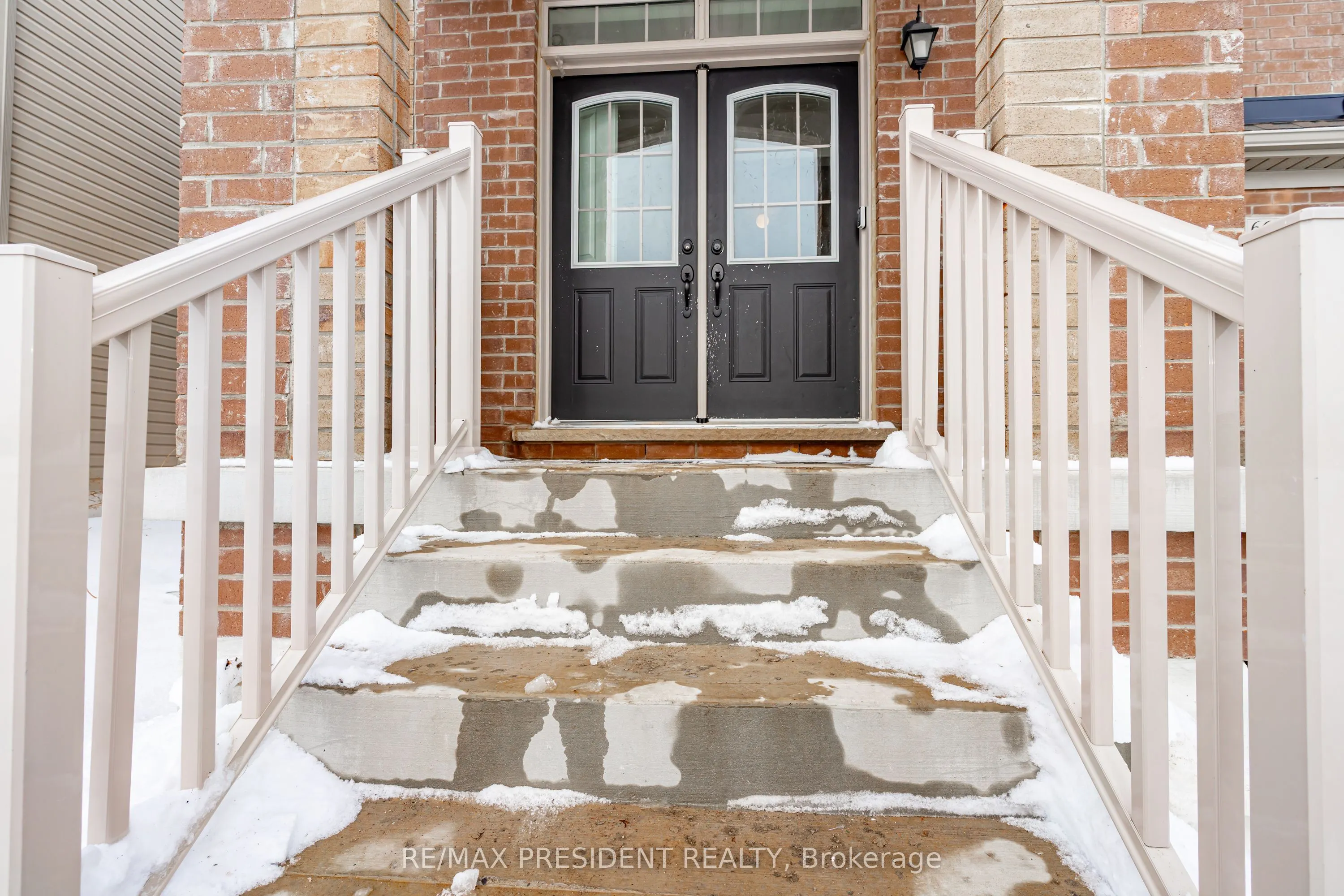 663 ANISHINAABE Drive