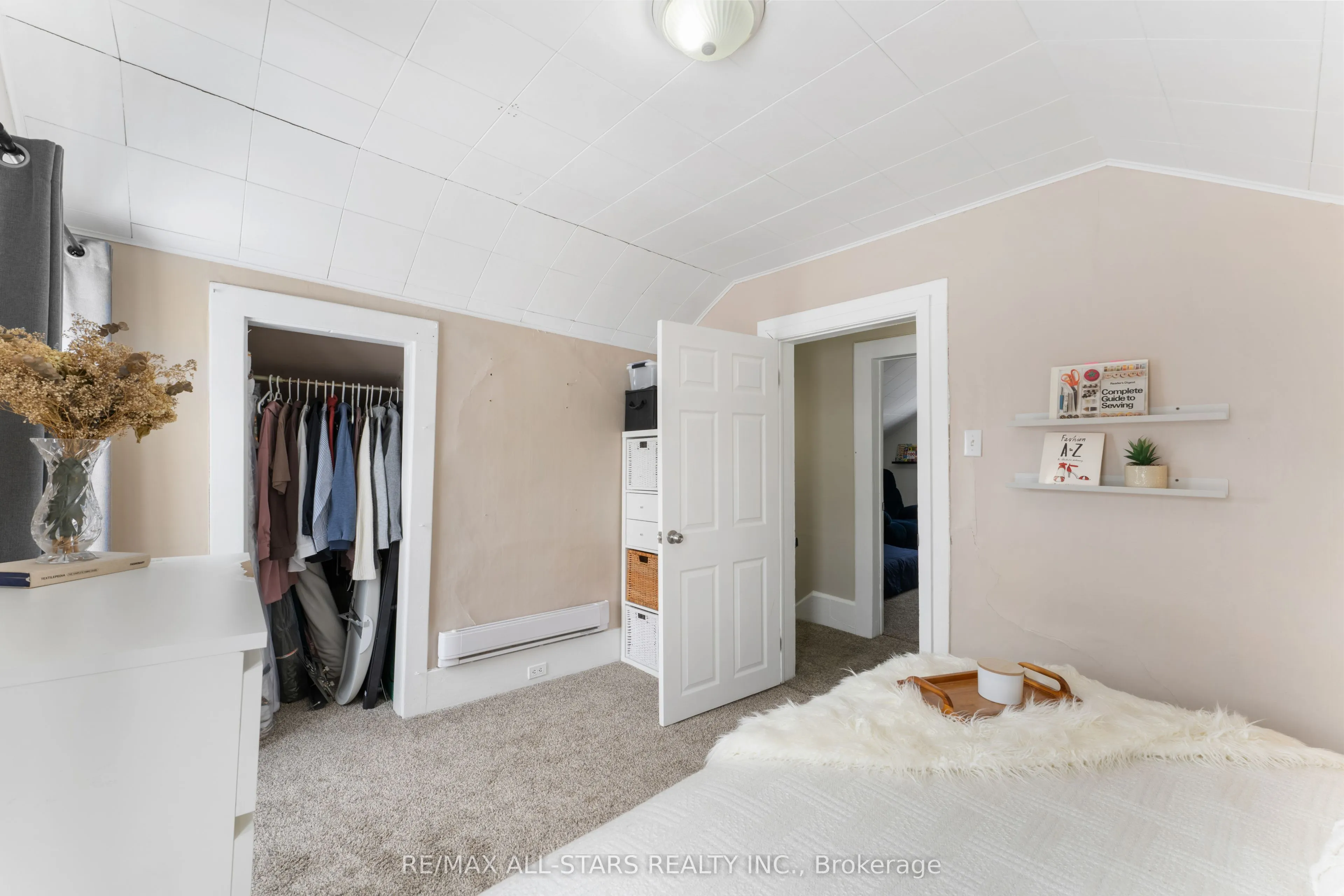 33 John Street