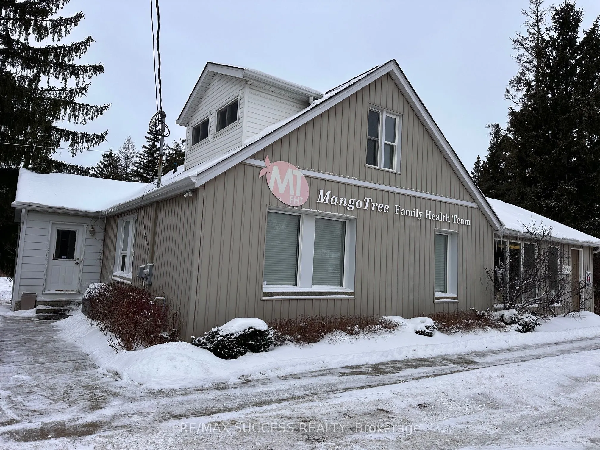 28 Brock Road N #B