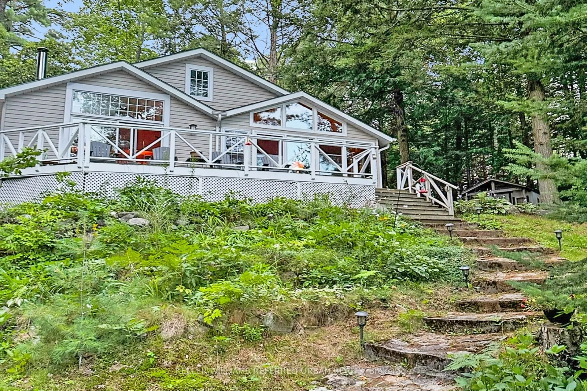 1118 Pine Lake Shores