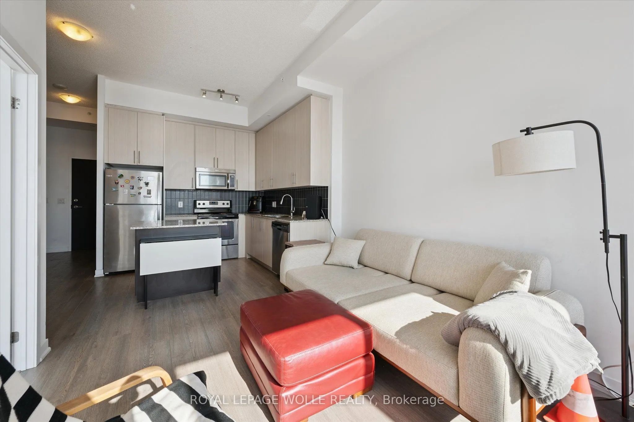 85 Duke Street W #1707