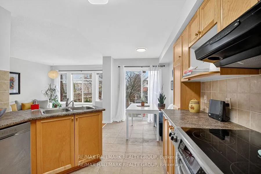135 Gatespark Private