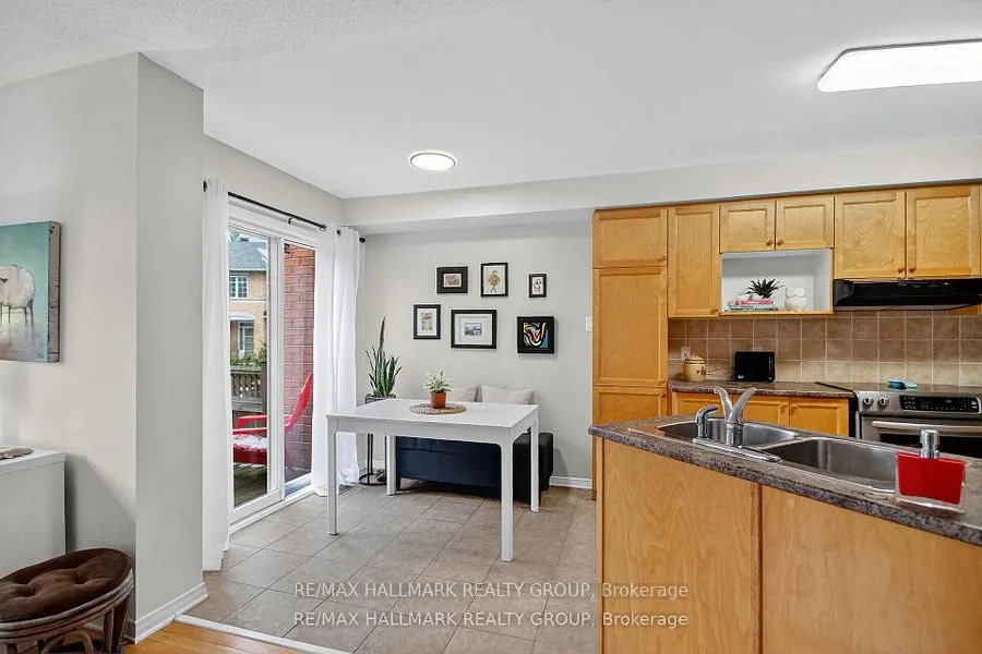 135 Gatespark Private