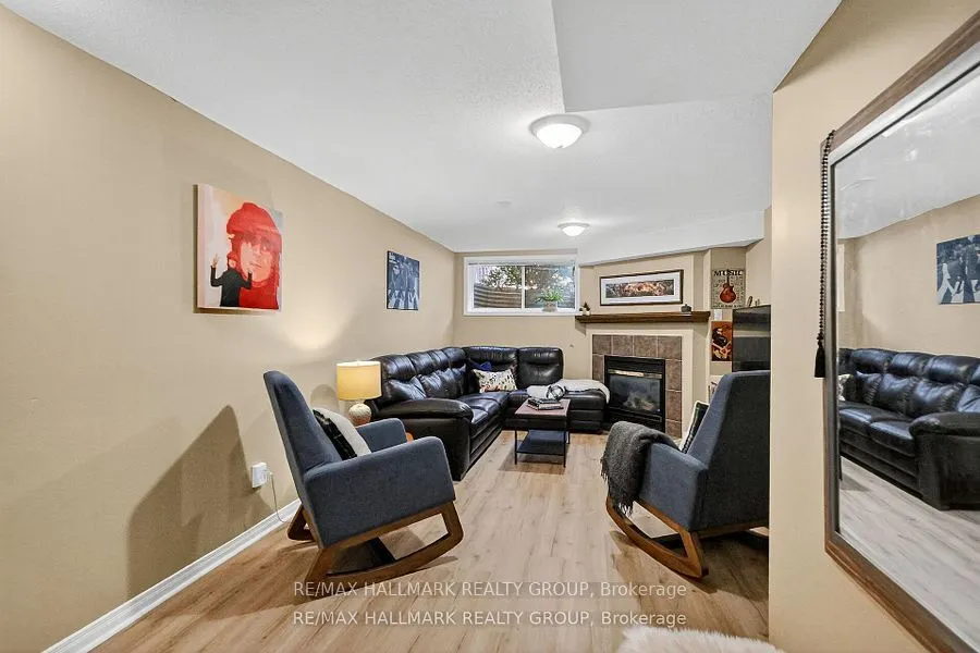 135 Gatespark Private