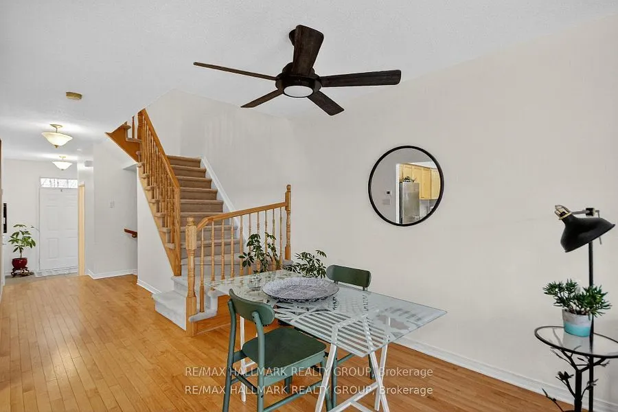 135 Gatespark Private