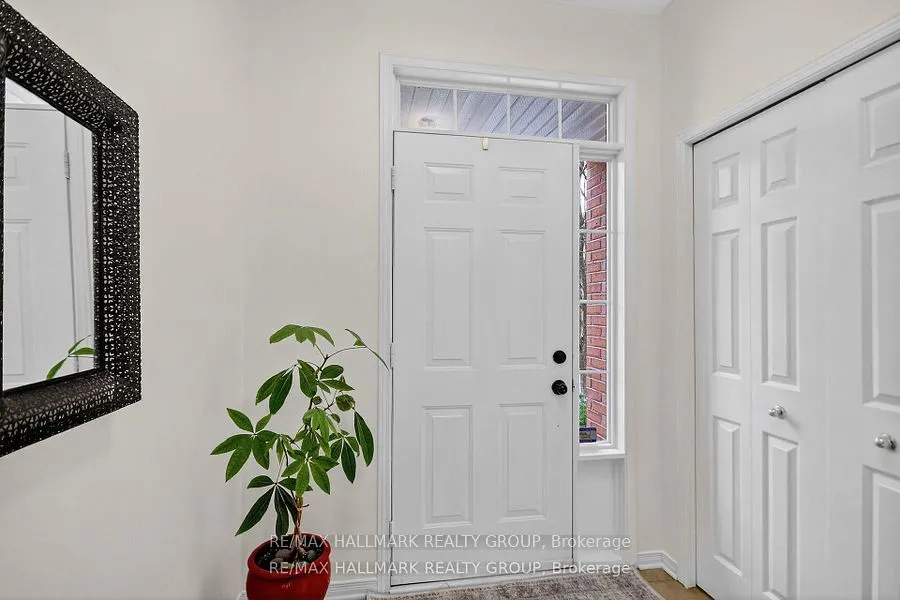 135 Gatespark Private