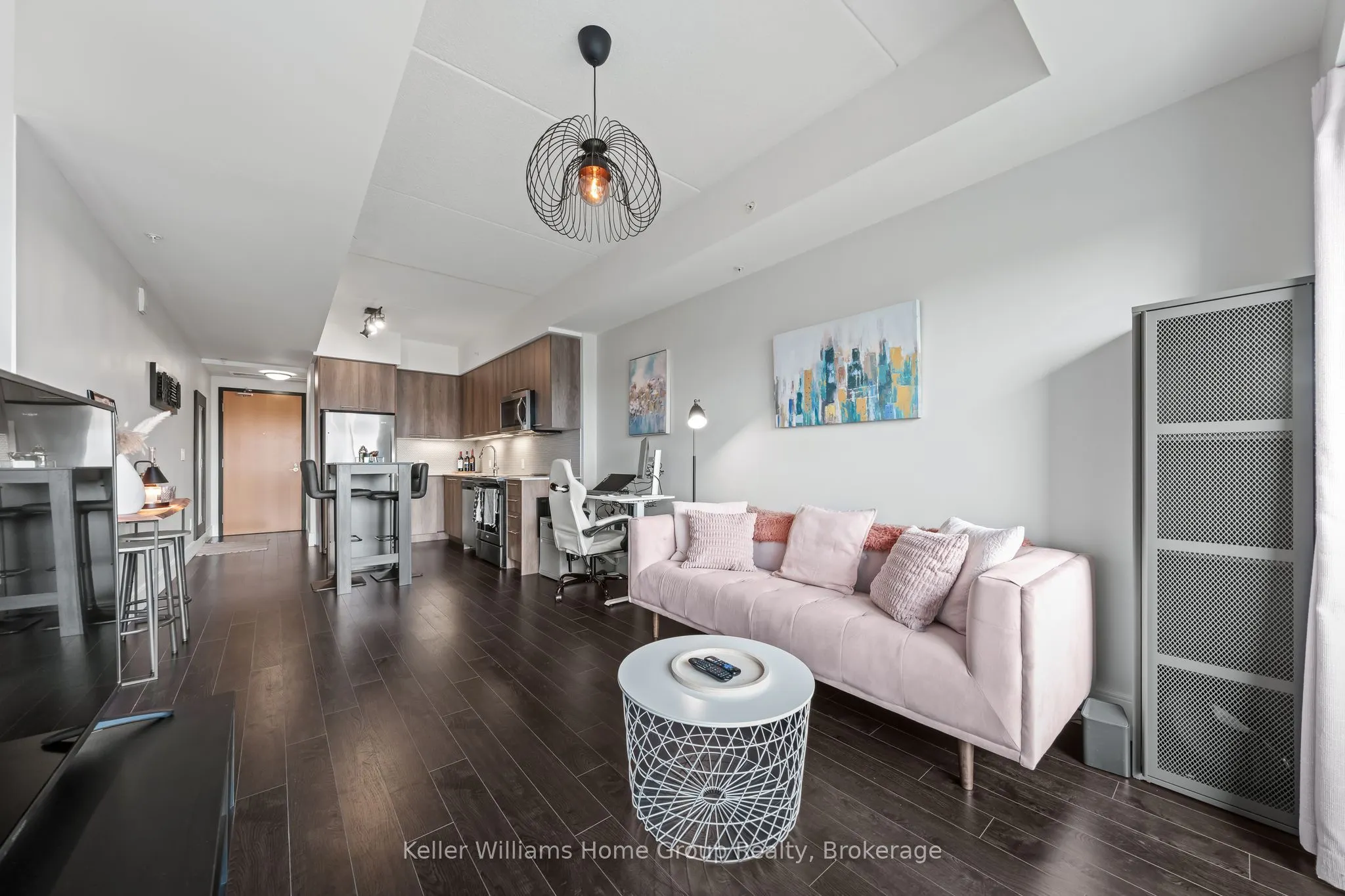 15 Prince Albert Boulevard #503
