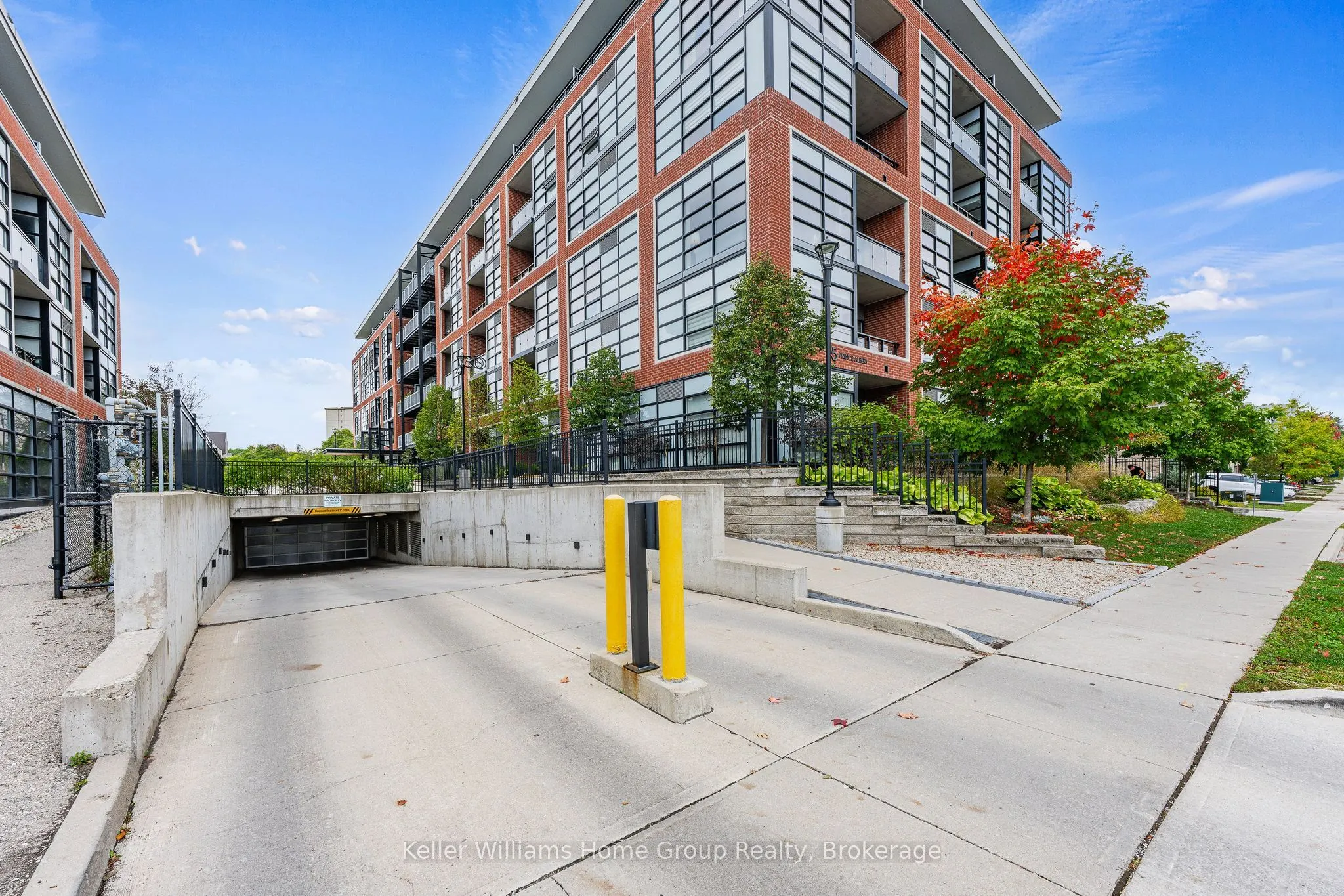 15 Prince Albert Boulevard #503