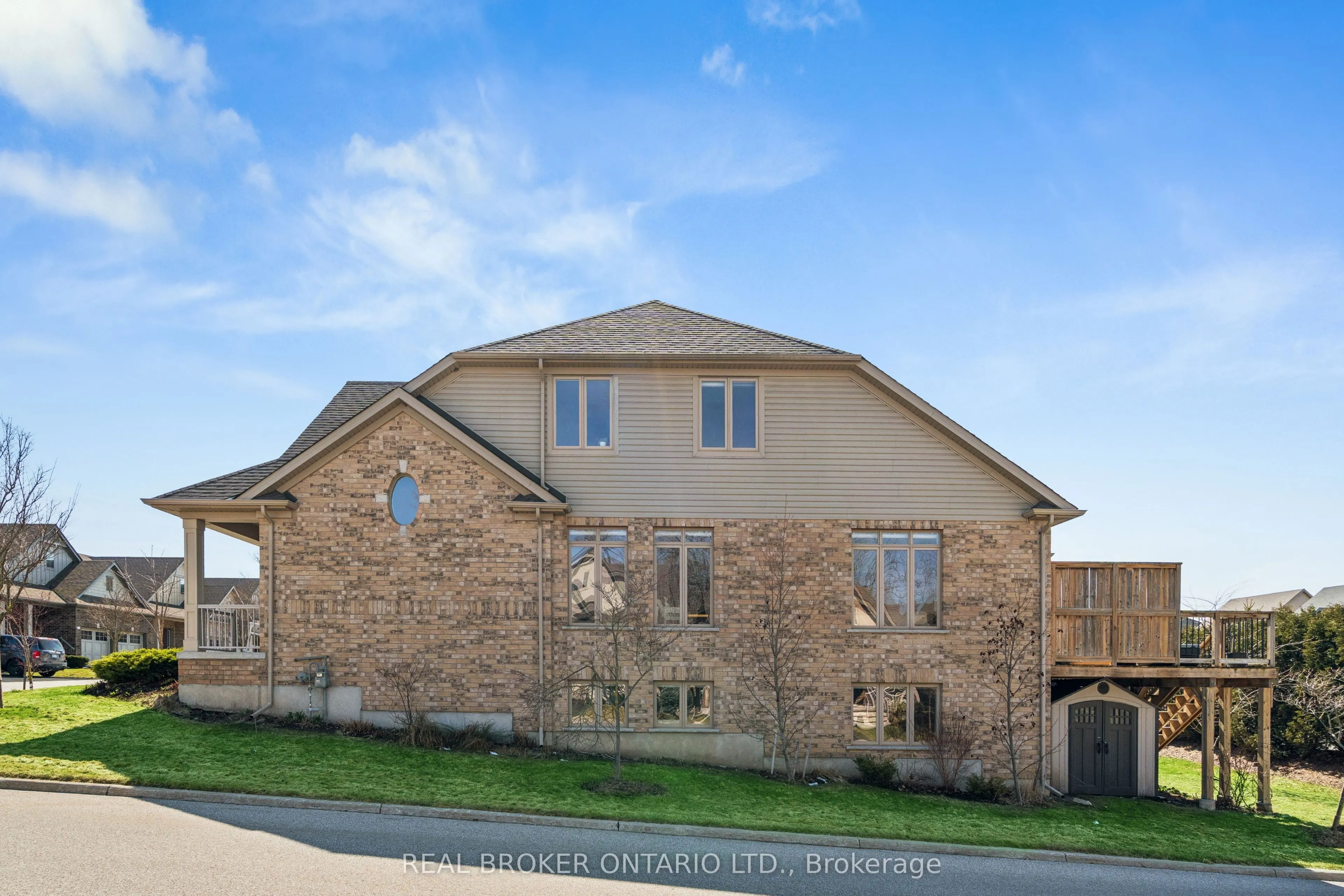 10 Chestnut Drive