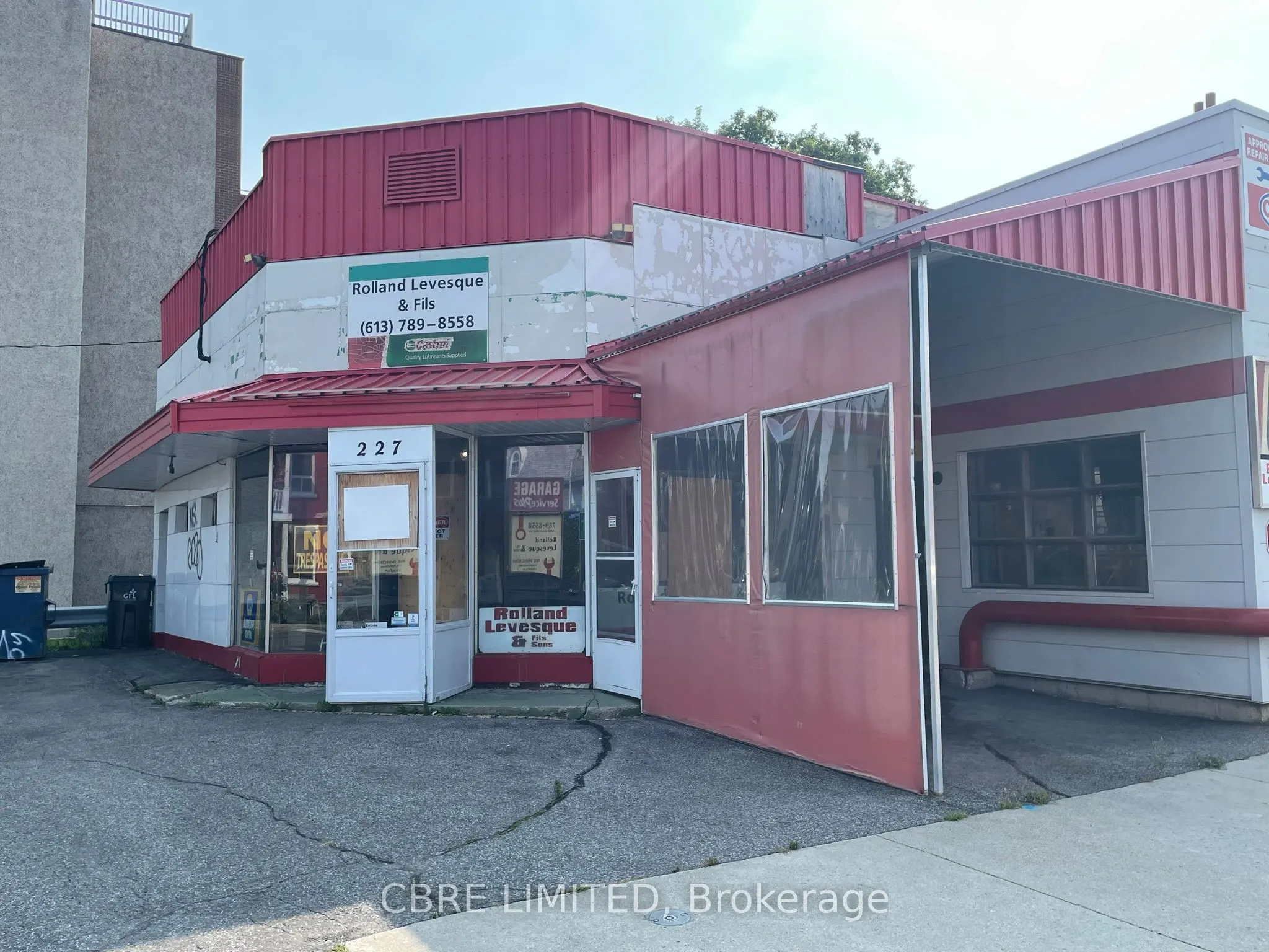 227 CUMBERLAND Street