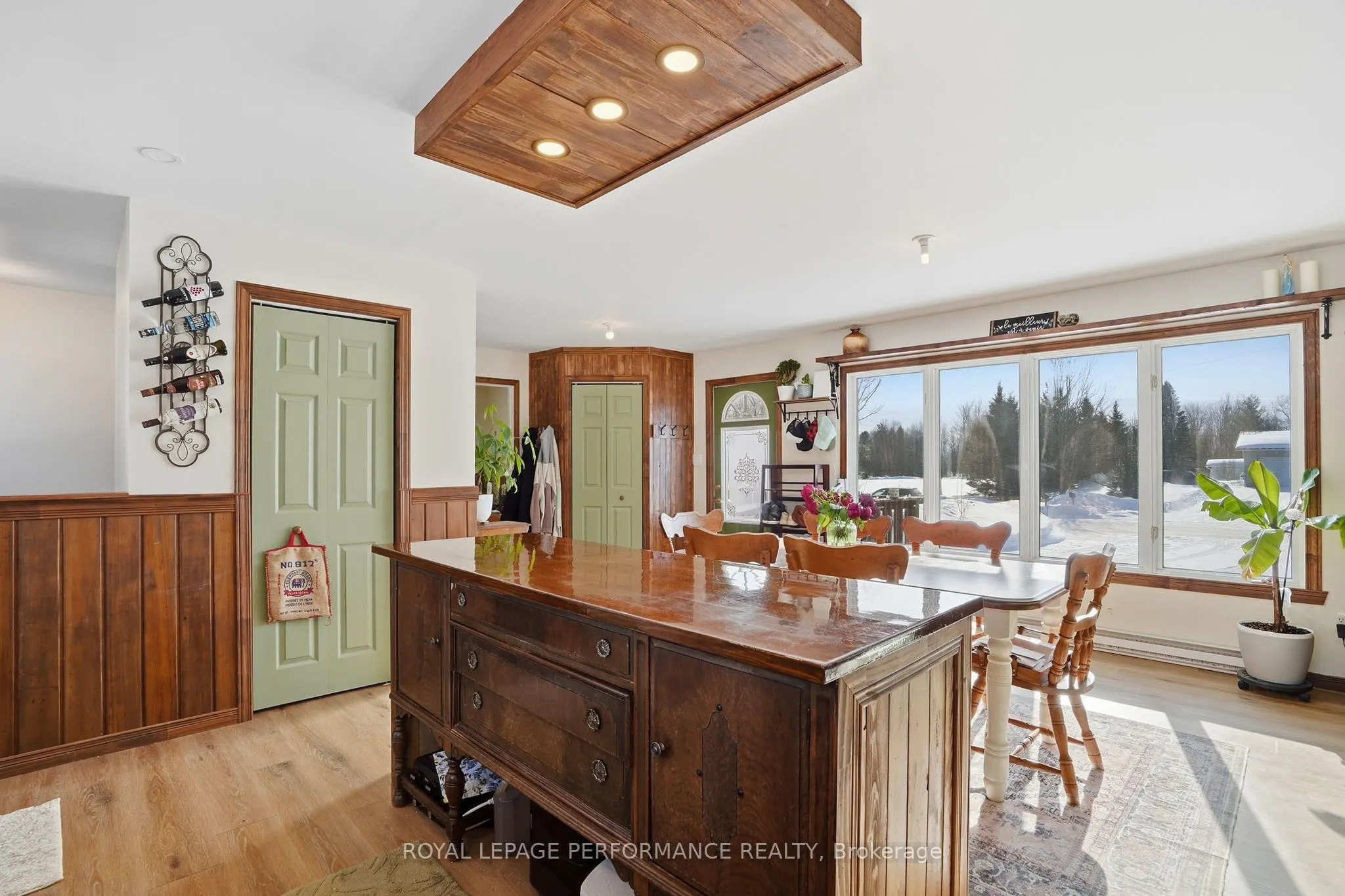 389 Concession 7 Road