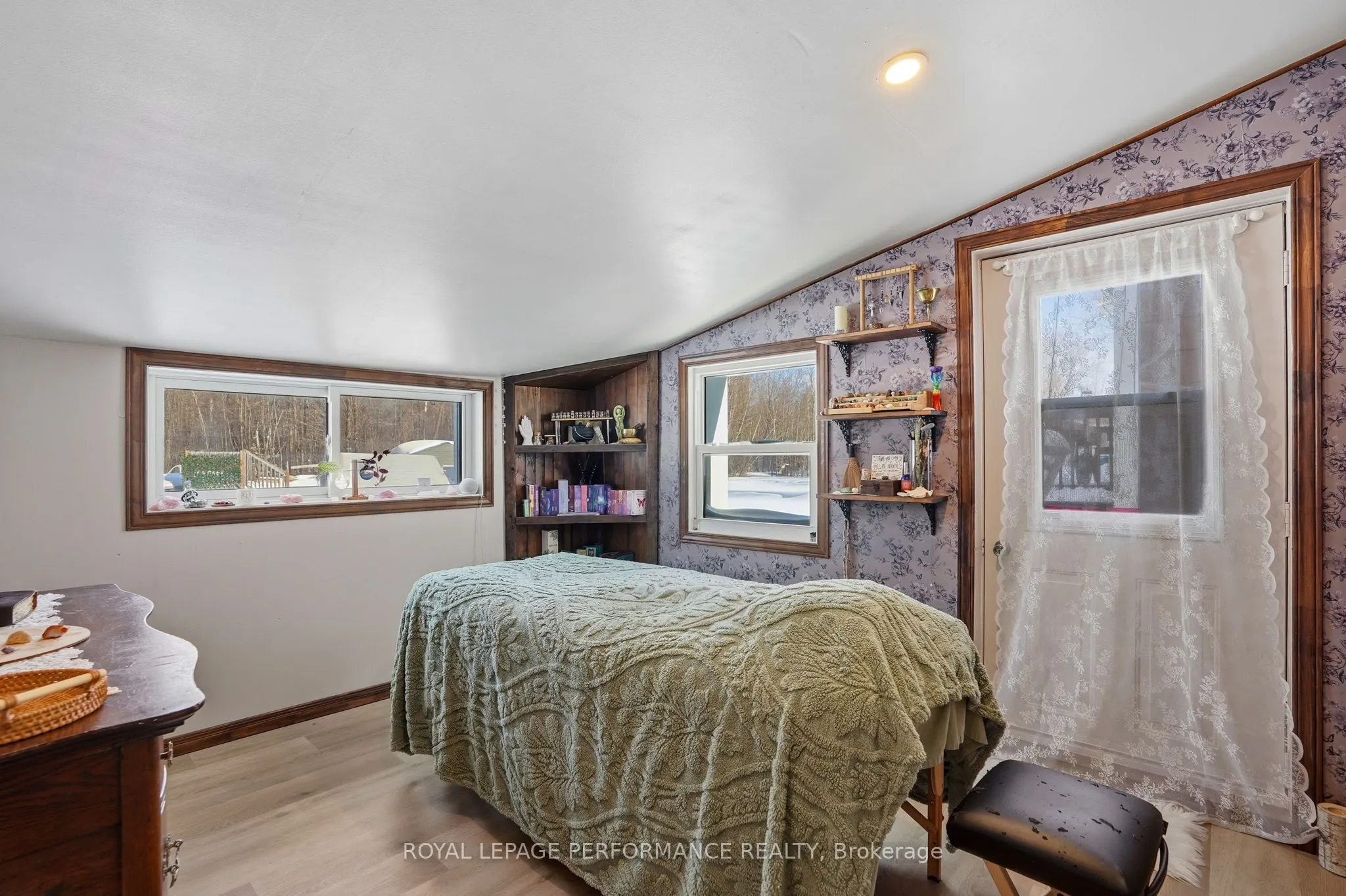 389 Concession 7 Road