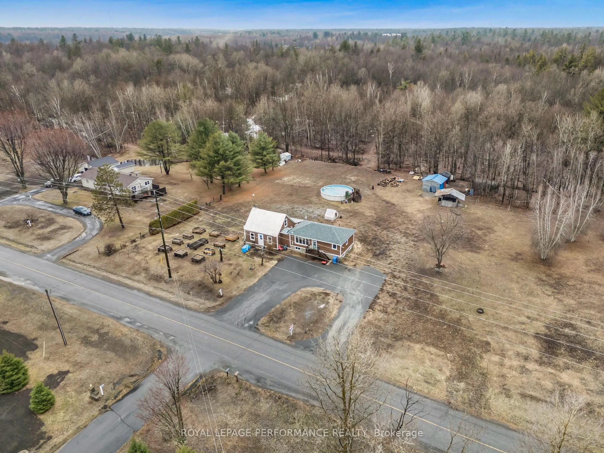 389 Concession 7 Road