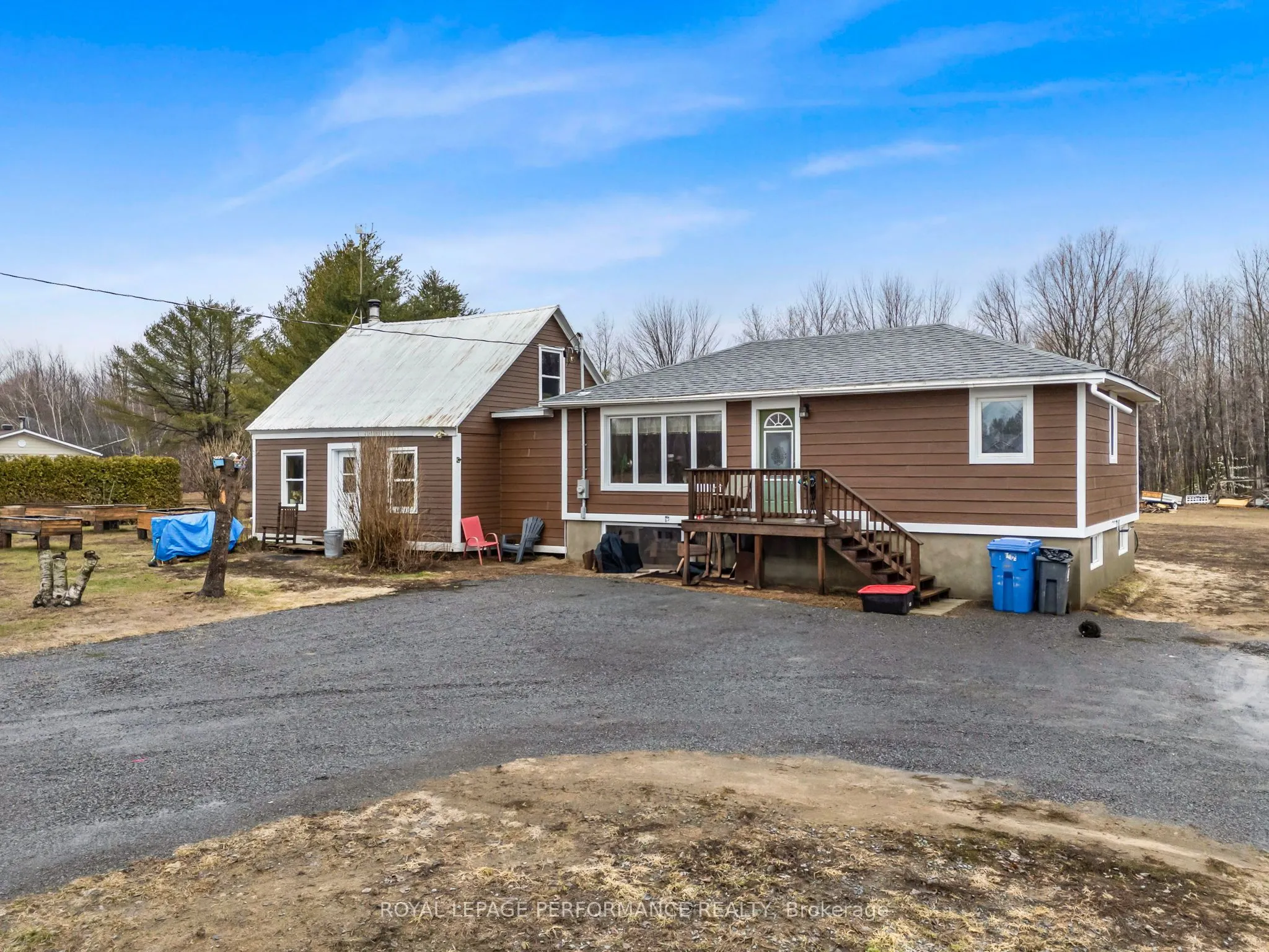 389 Concession 7 Road
