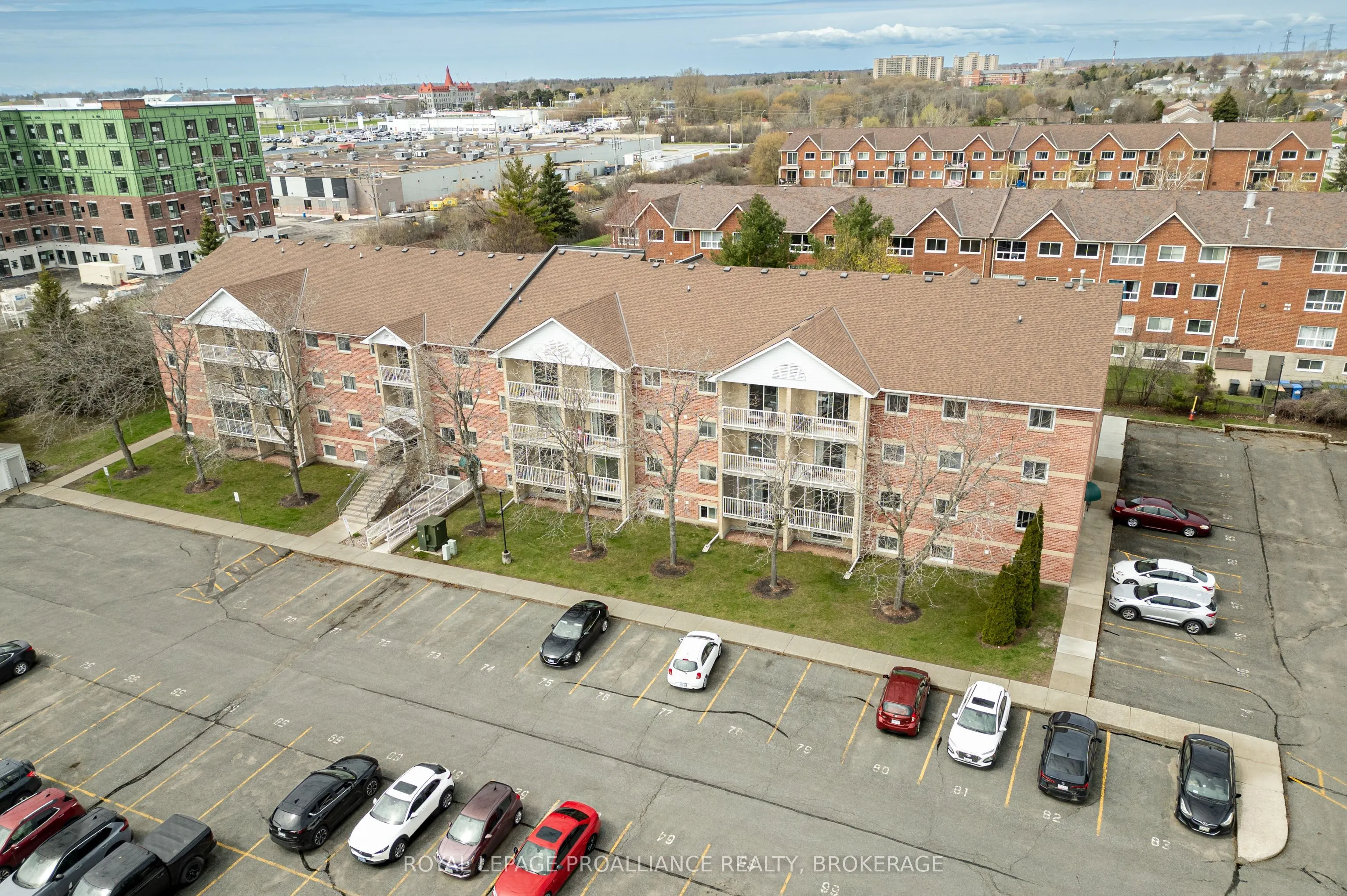 310 Kingsdale Avenue #313