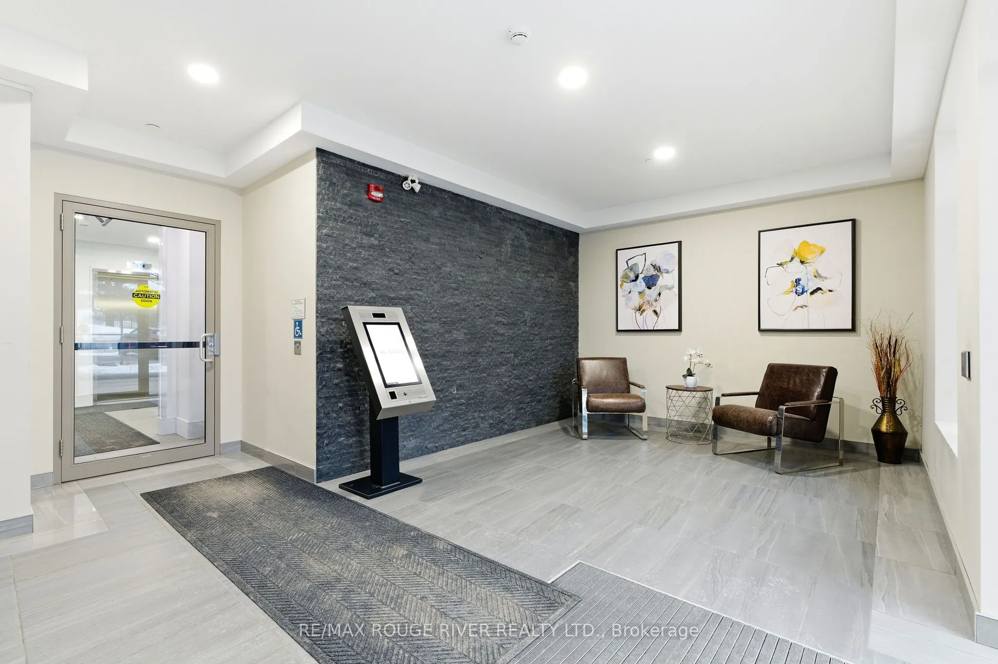 135 Orr Street #212