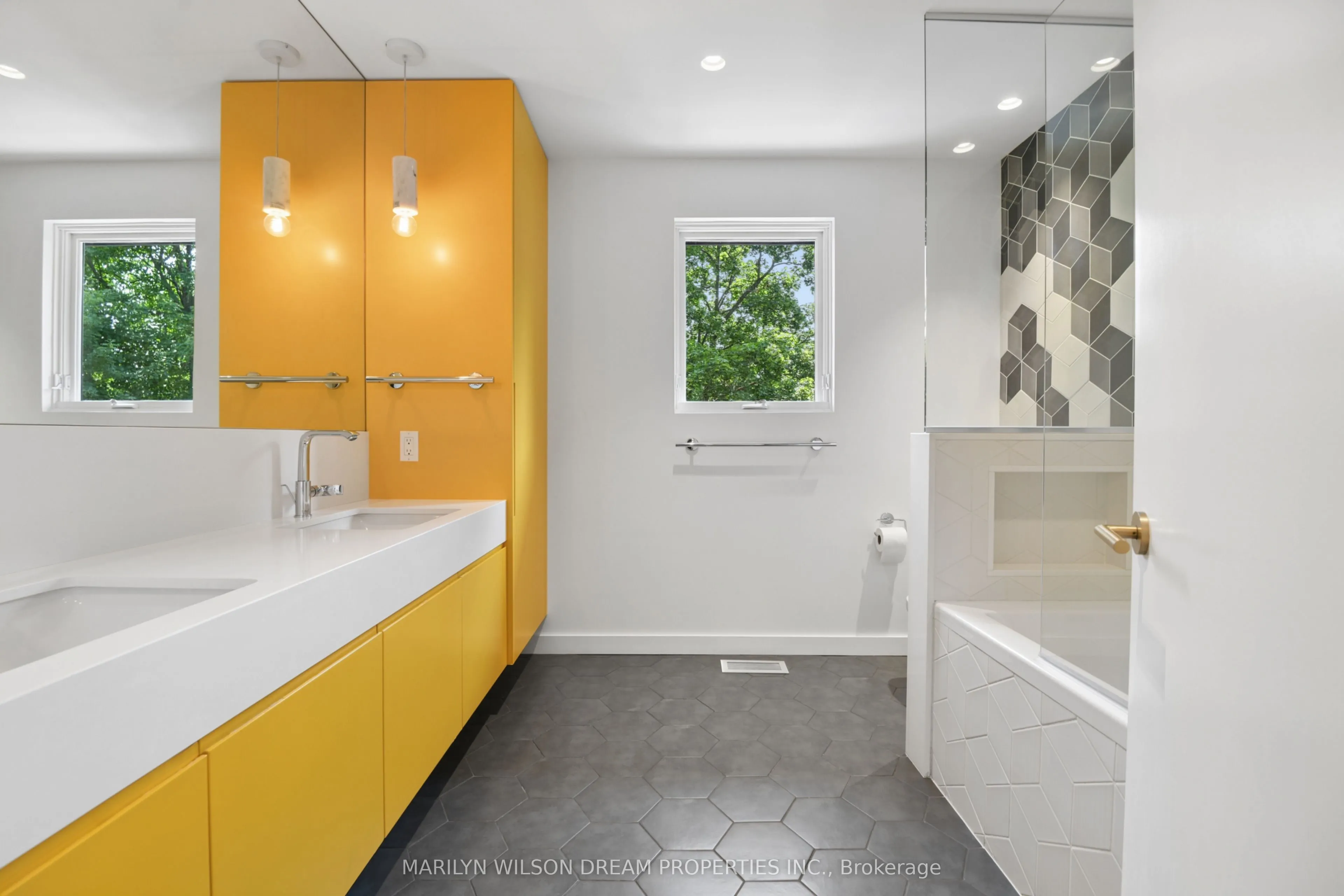 446 Cloverdale Road