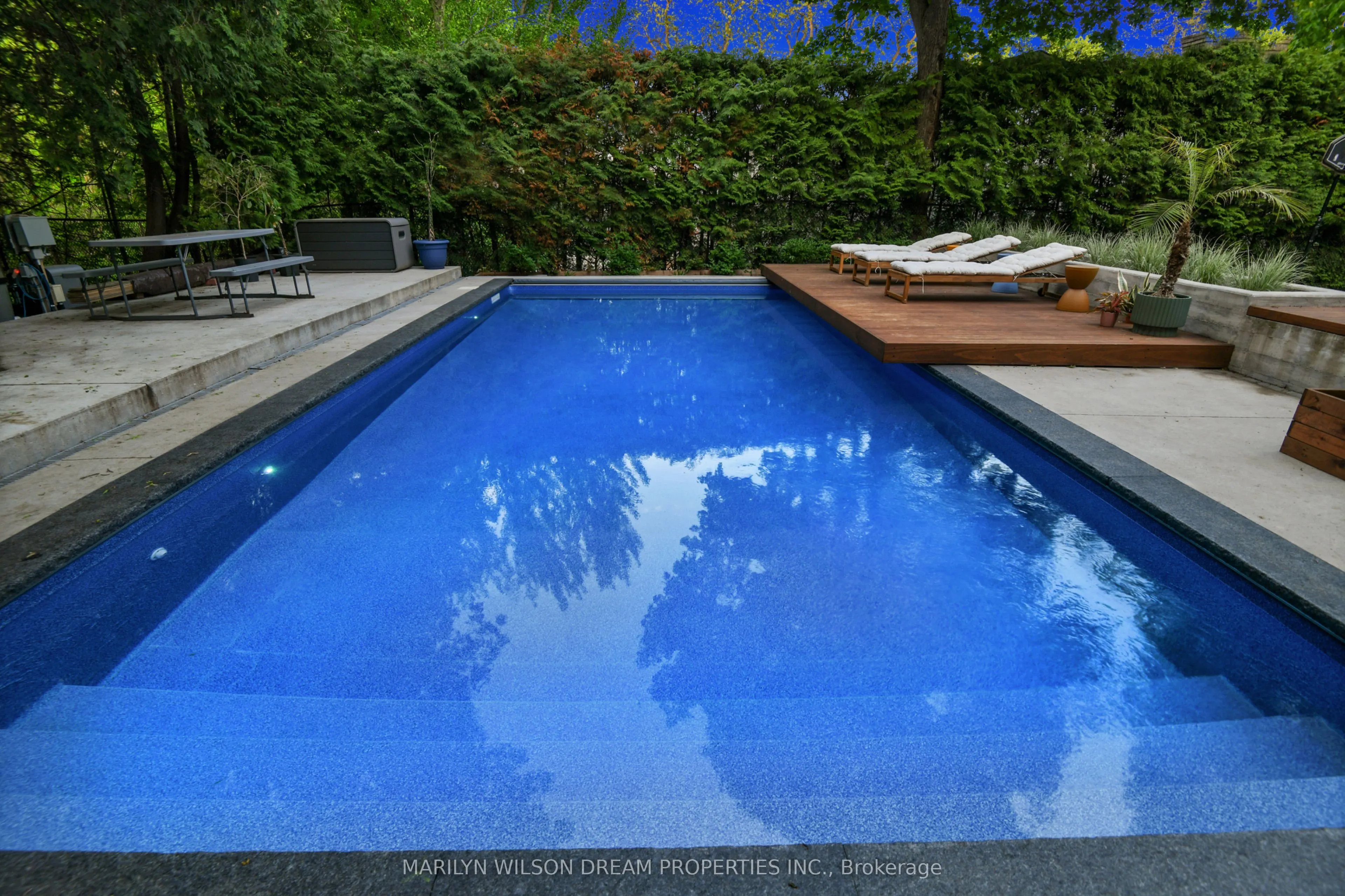 446 Cloverdale Road