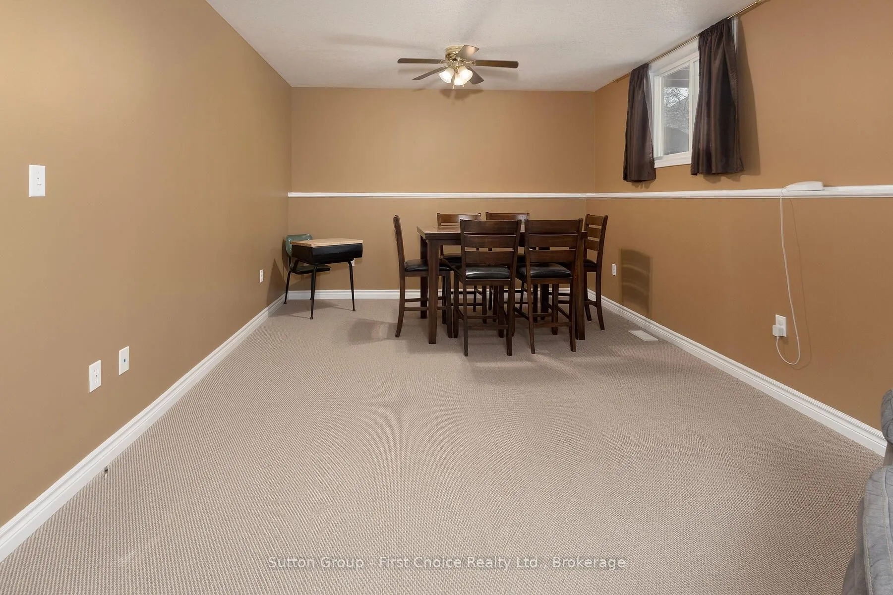 670 Reid Crescent
