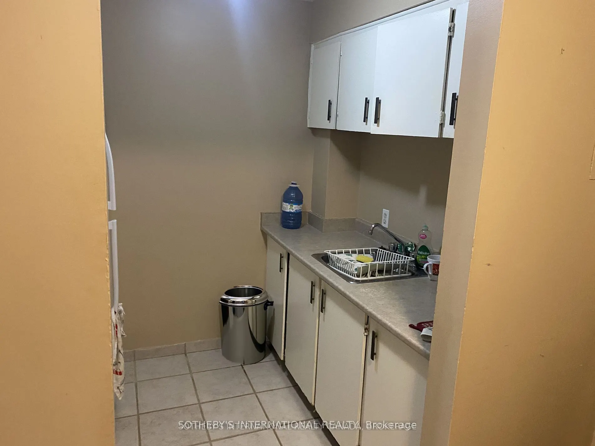 810 Kyle Crt Court #306