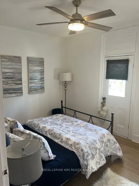 4-6 ONTARIO Street #2
