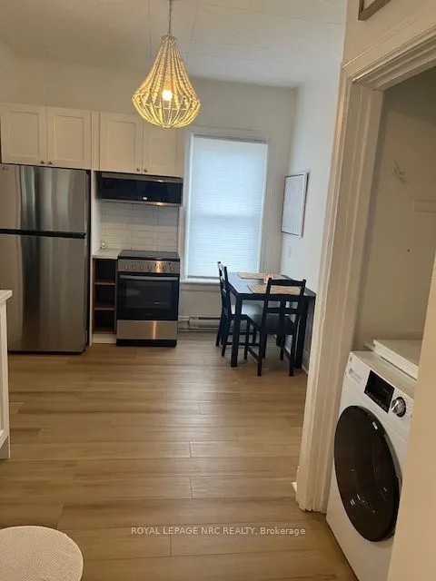 4-6 ONTARIO Street #2