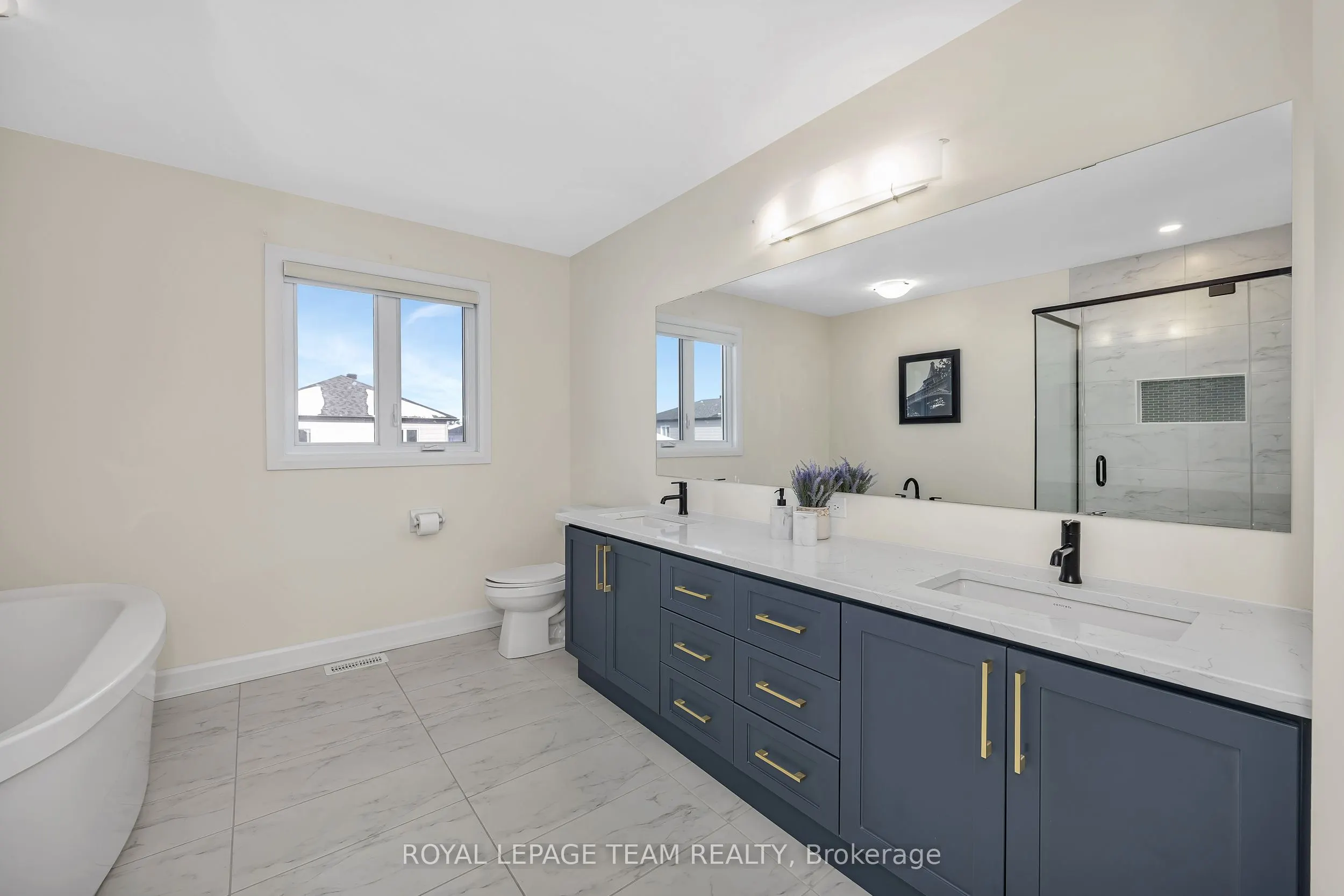 340 Moonlight Drive