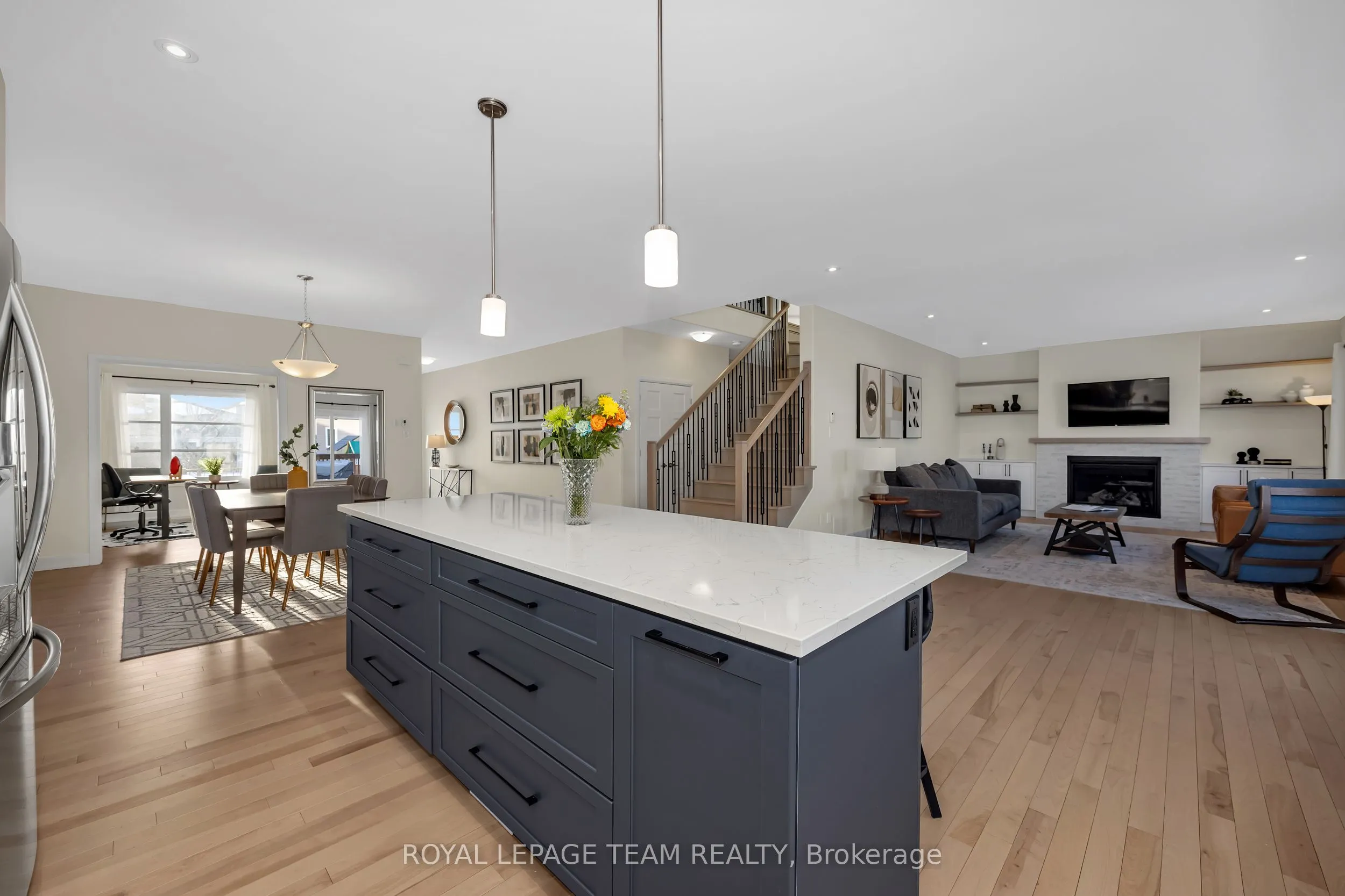 340 Moonlight Drive