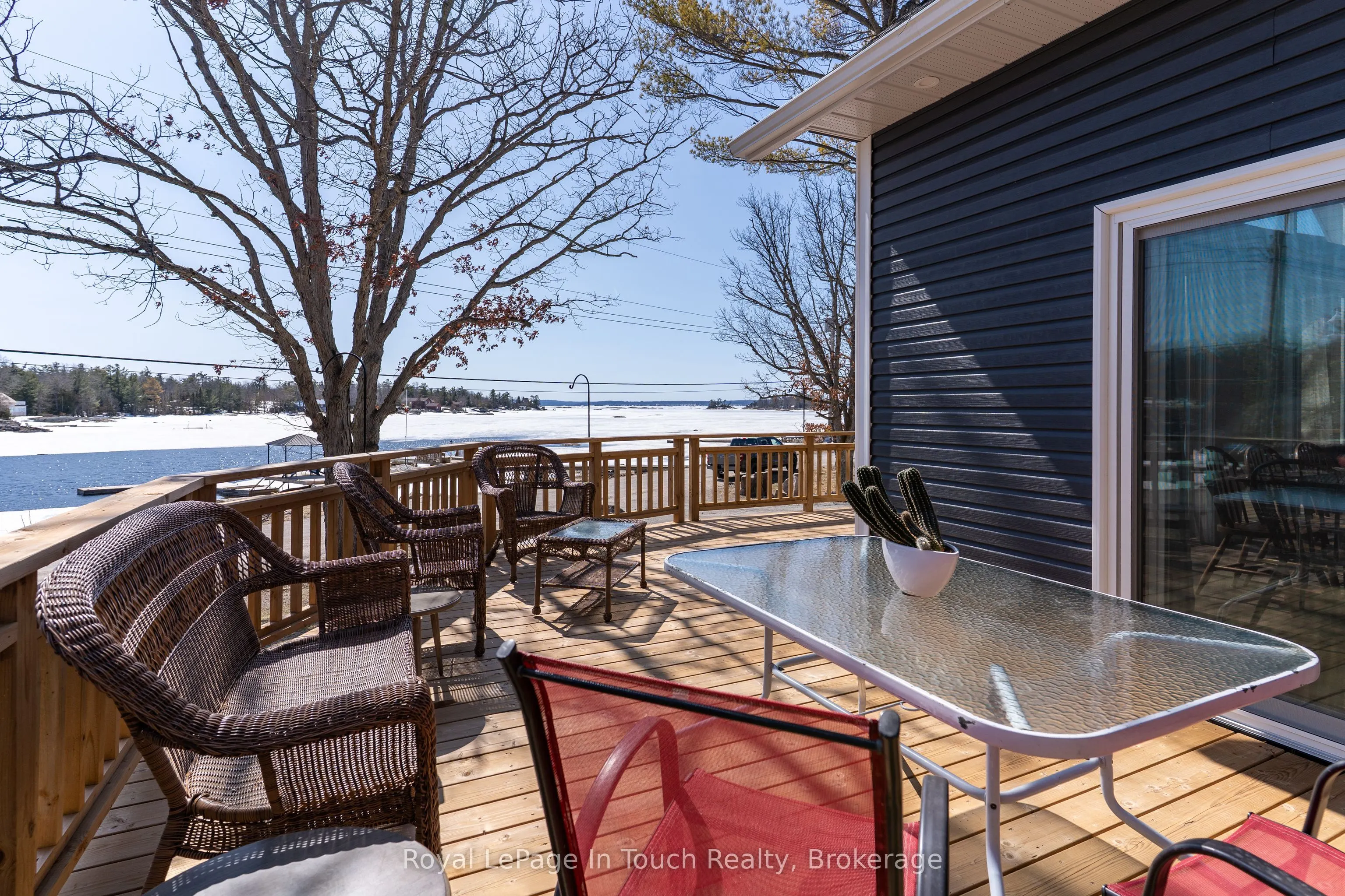 26 Macey Bay Road