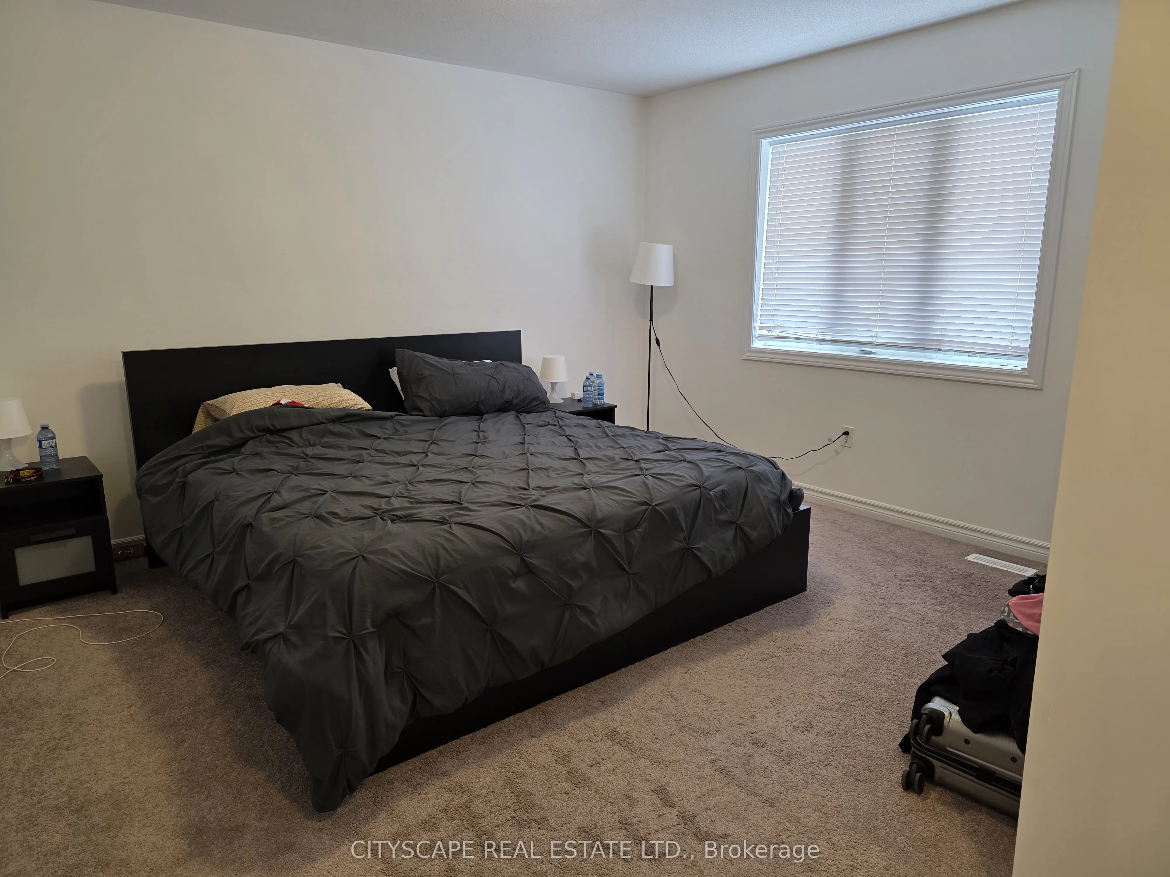 351 Ridley Crescent