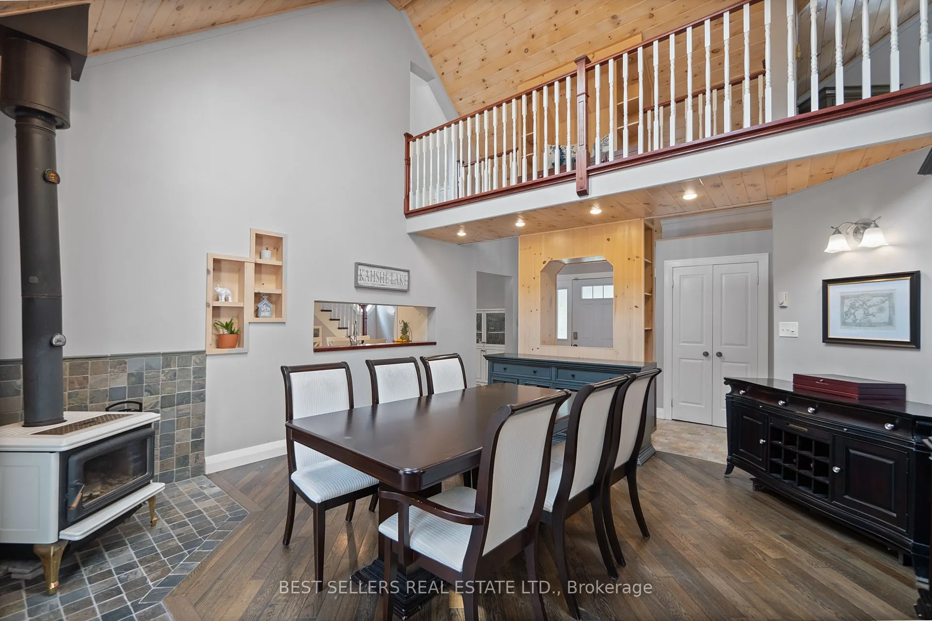 1622 Houseys Rapids Road