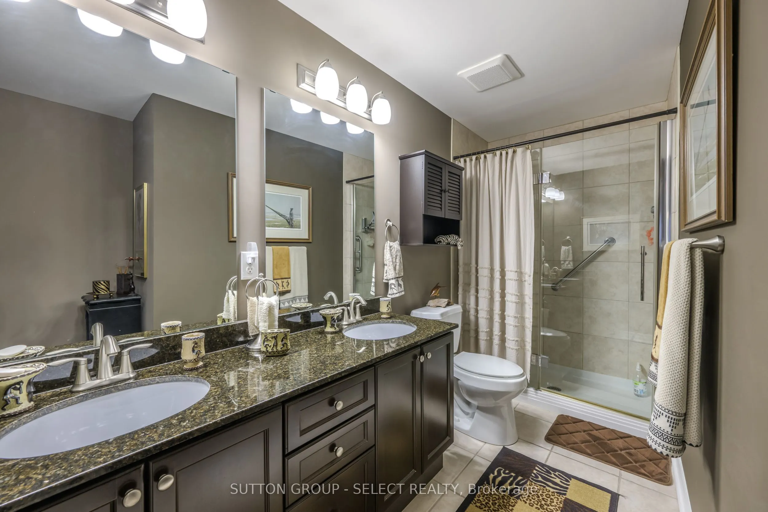 1030 Coronation Drive #812