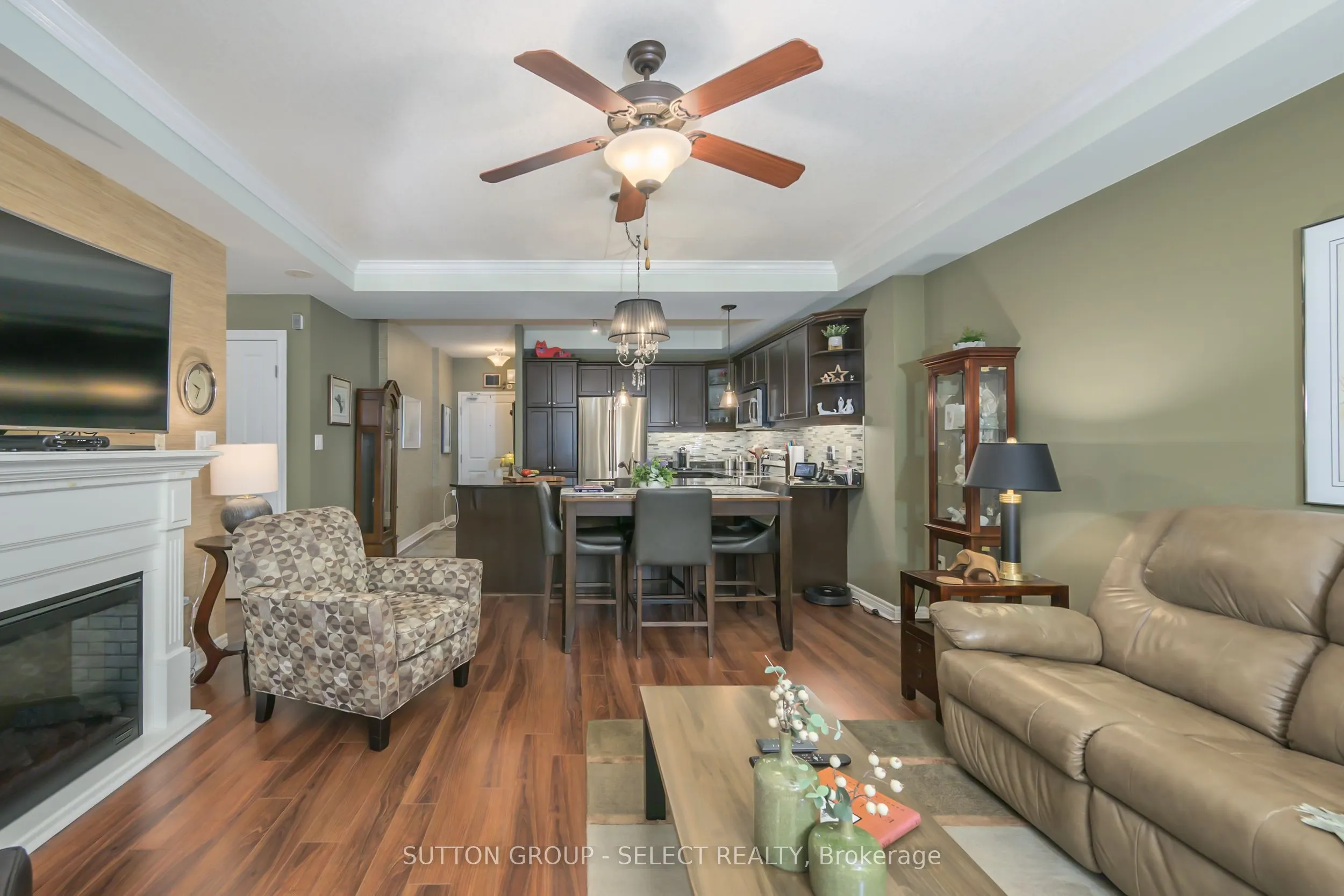 1030 Coronation Drive #812