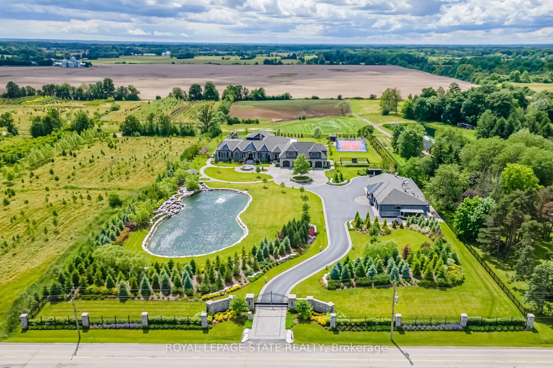 1272 Fiddlers Green Road