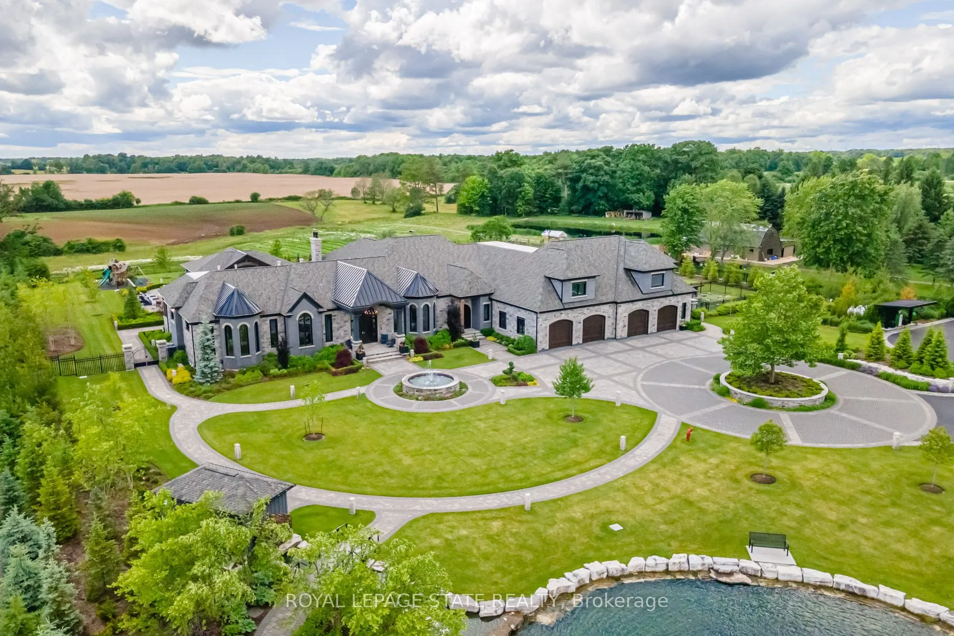 1272 Fiddlers Green Road