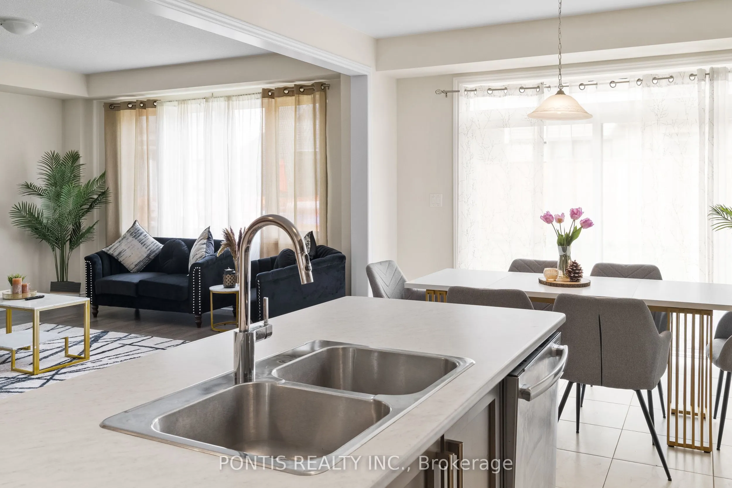 212 Vanilla Trail