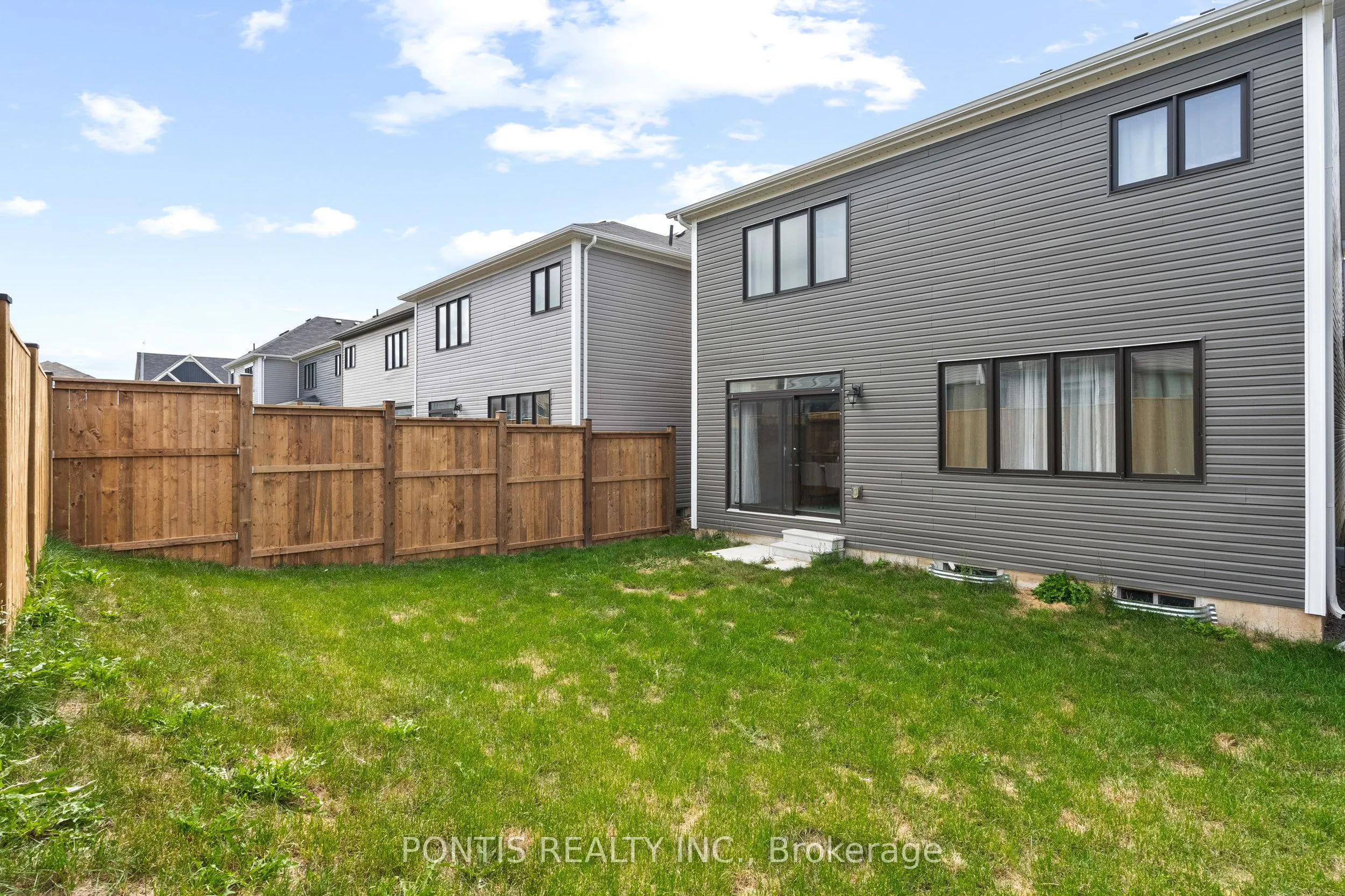 212 Vanilla Trail